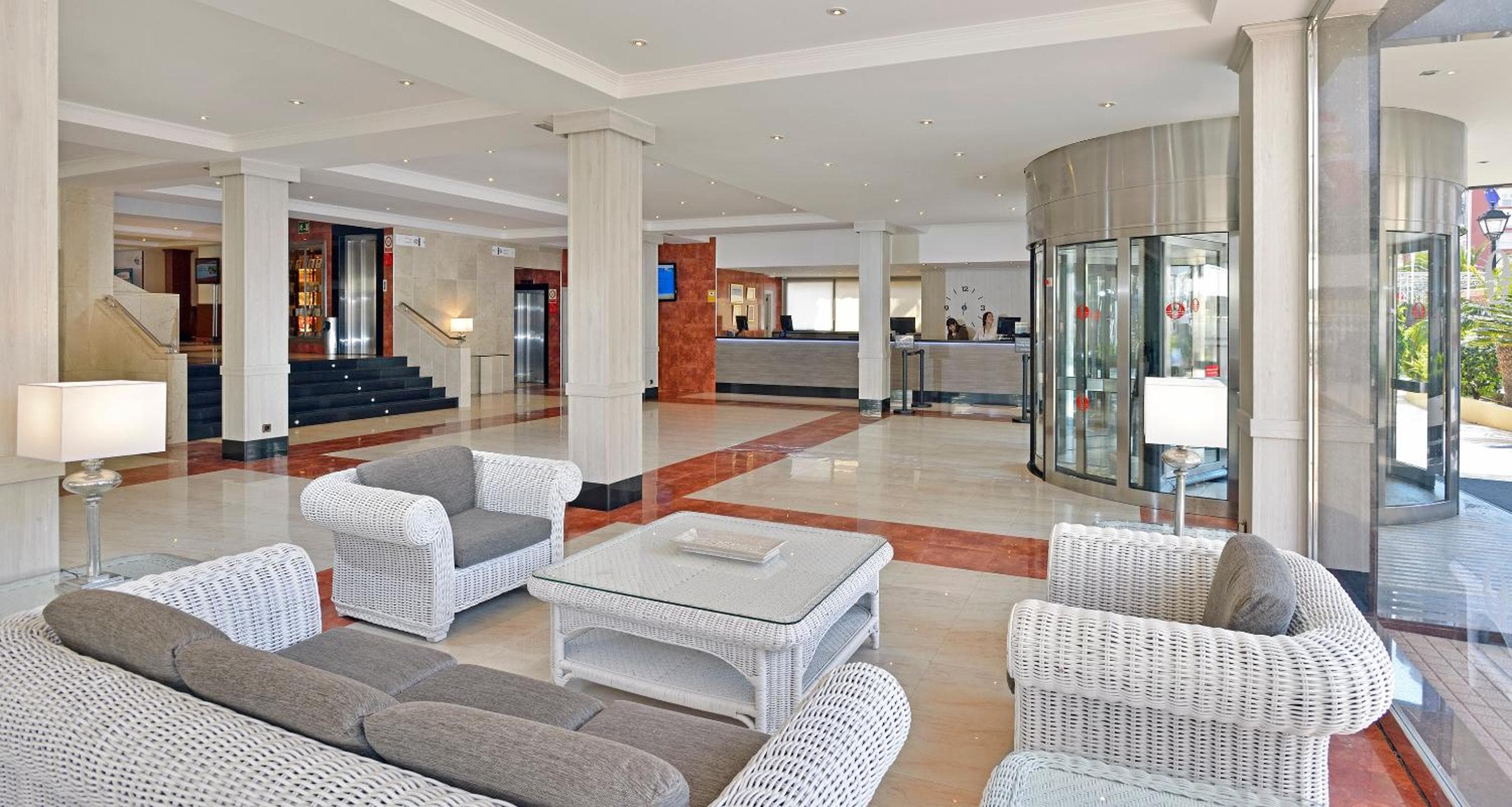 recepcion & lobby