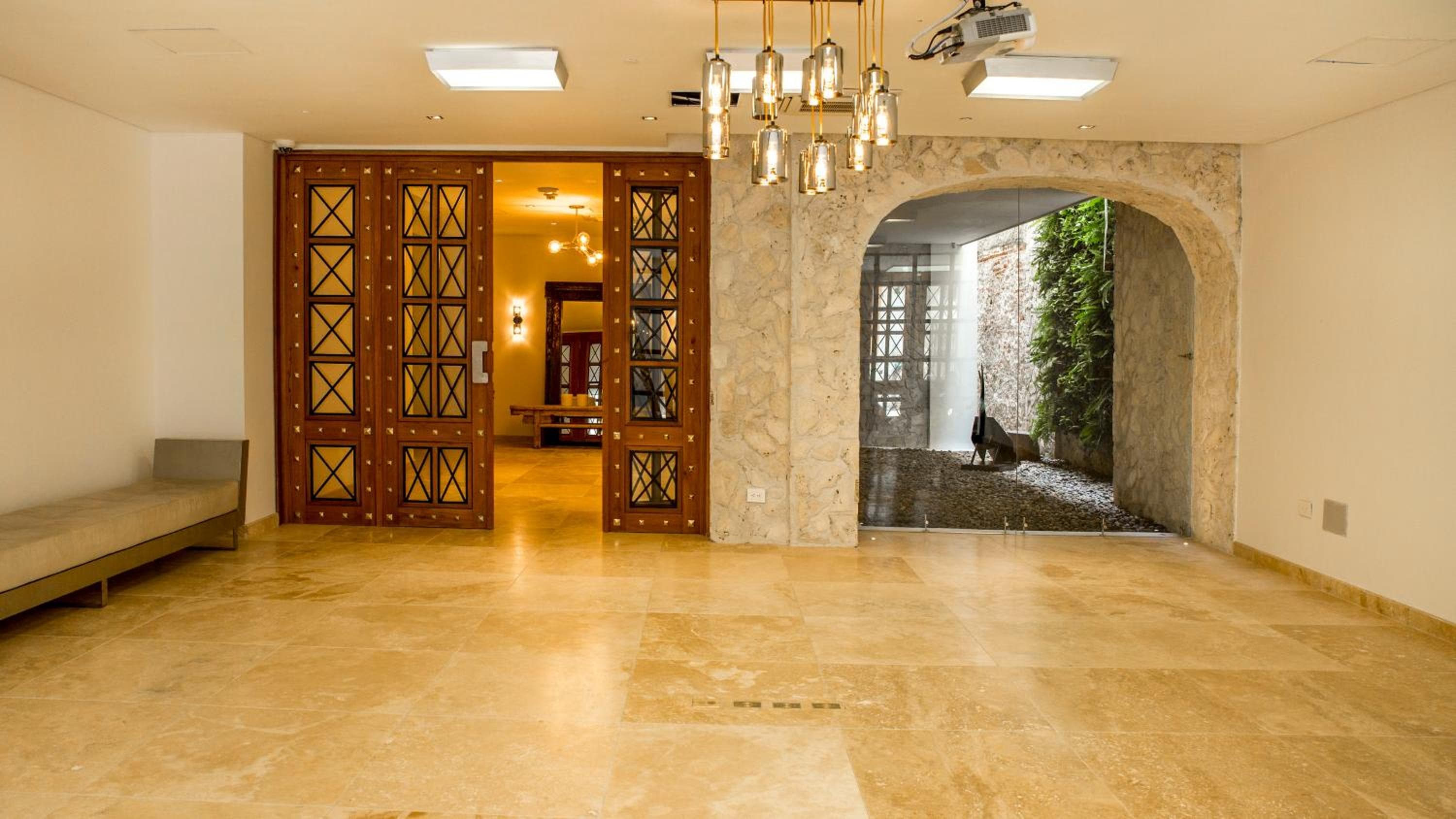 GHL Arsenal Hotel