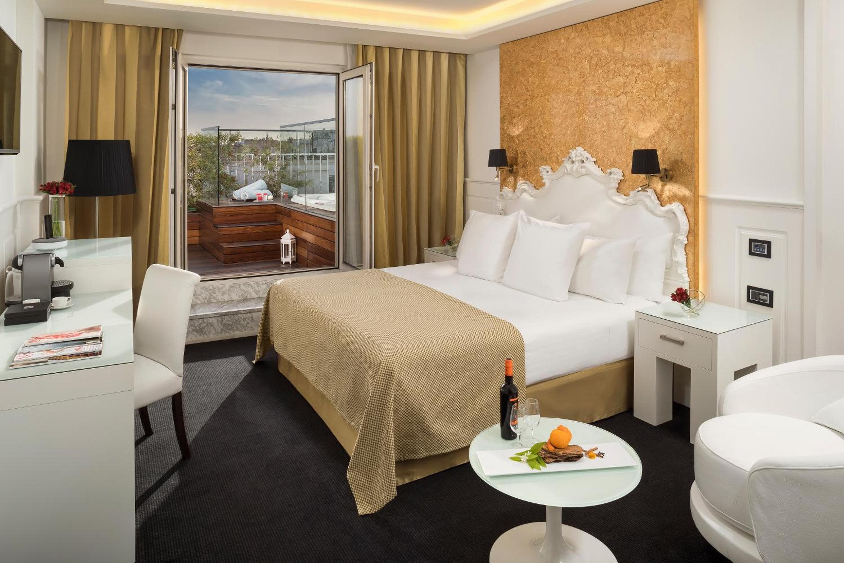 Hotel Colón, a Gran Meliá Hotel - The Leading Hotels of the World