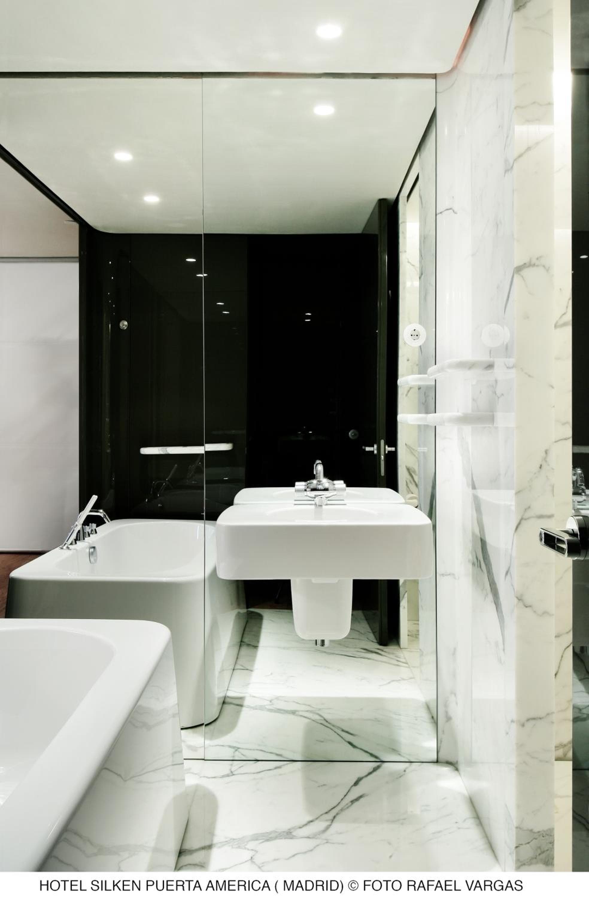 Hotel Puerta America