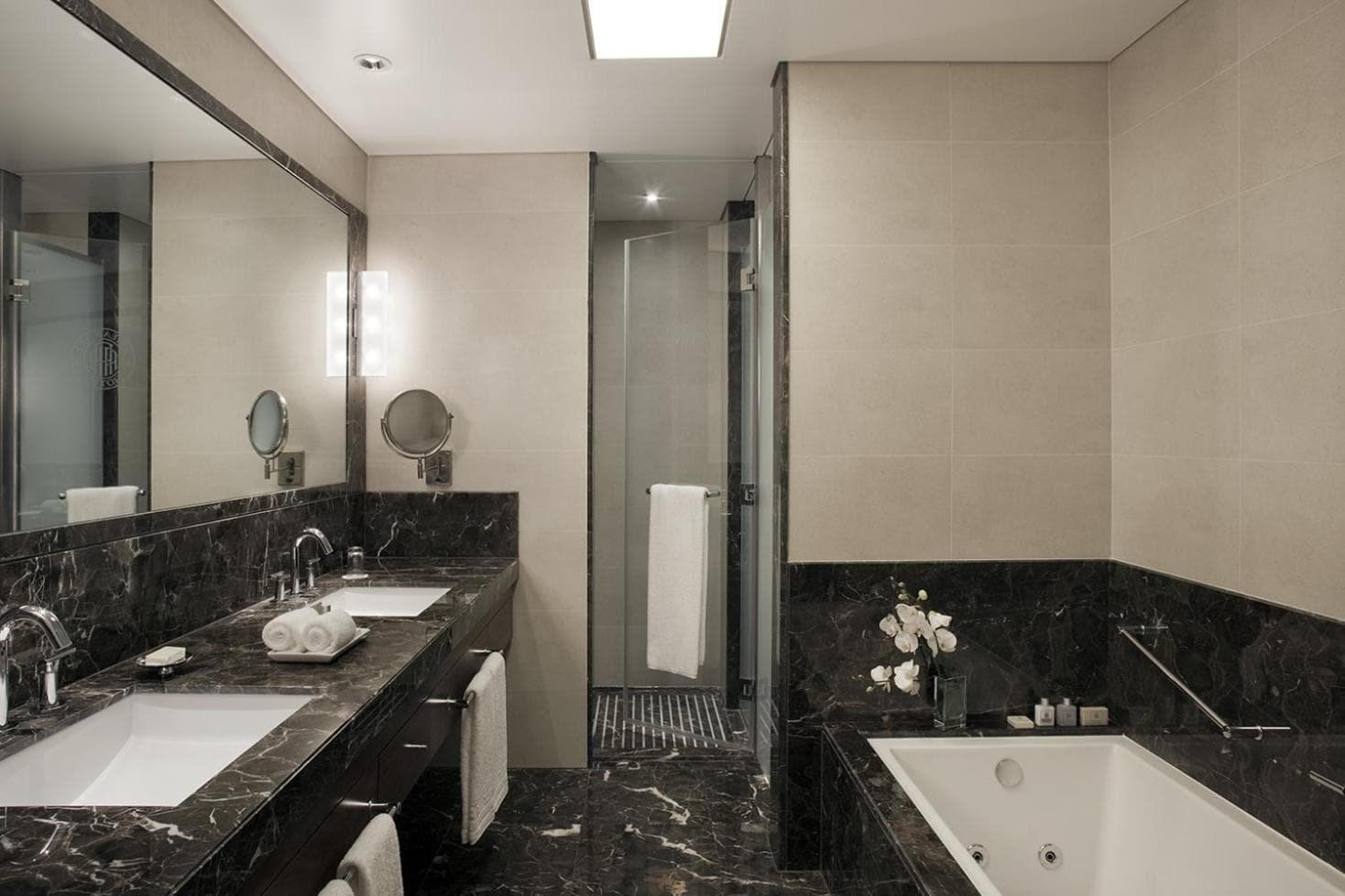 Alvear Art Hotel