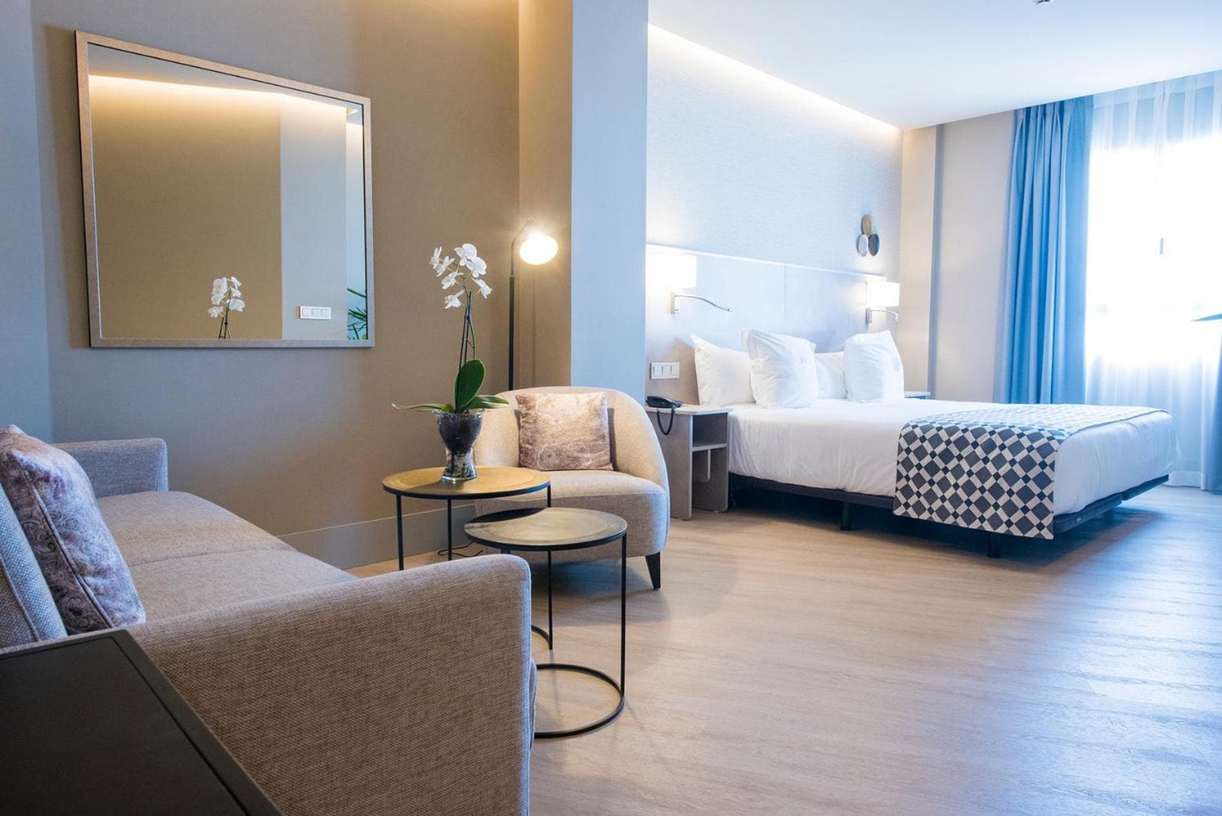 hotel room