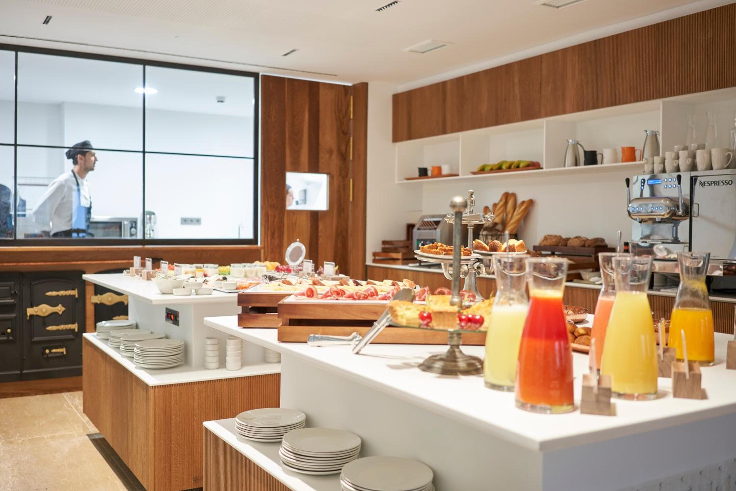 Lasala Plaza Hotel - Adults Only