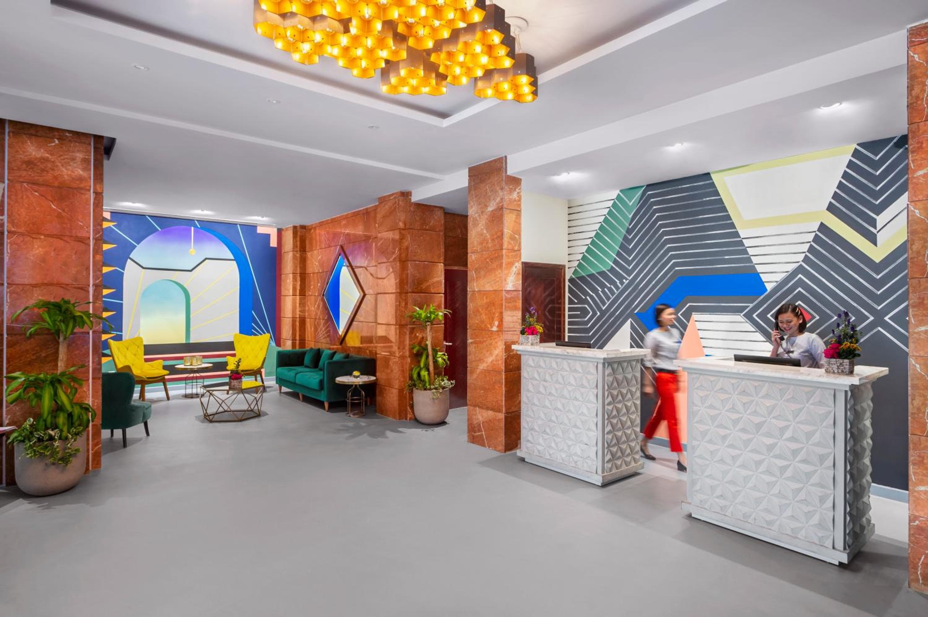 Leva Hotel and Suites, Opposite Downtown