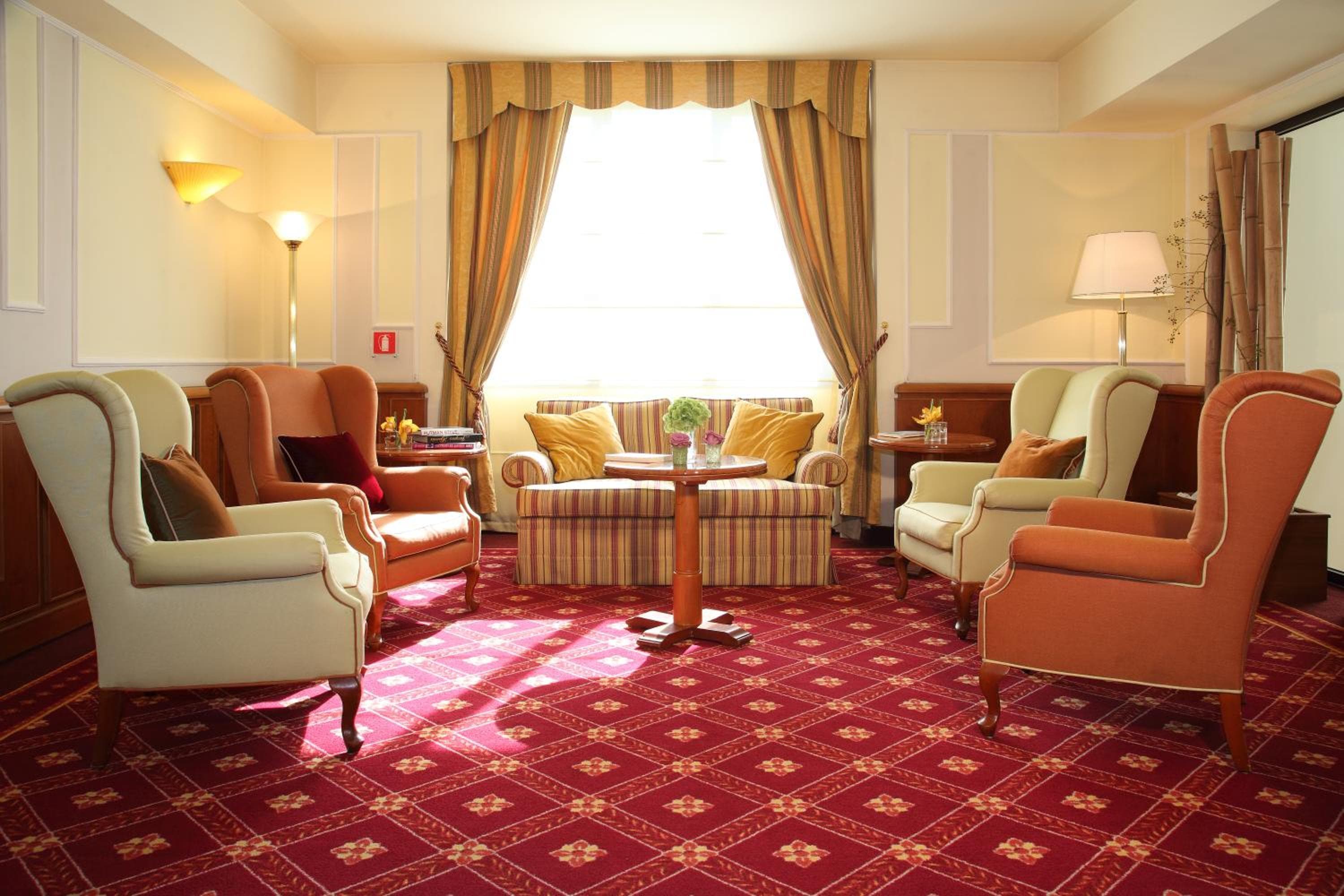 Starhotels Business Palace
