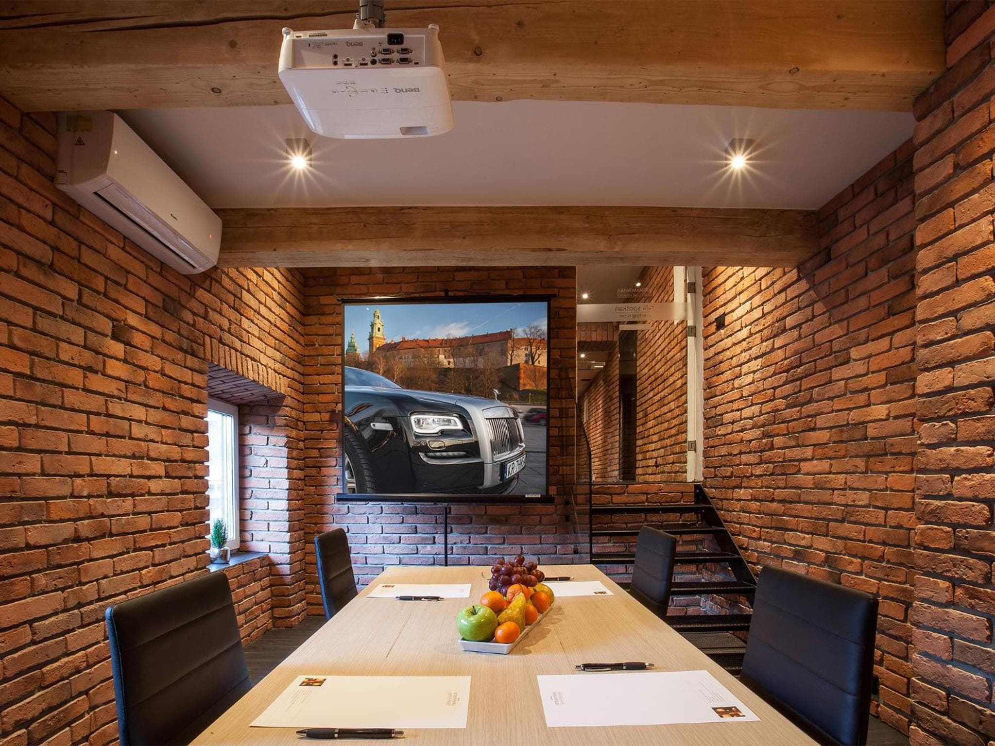 meeting & event spaces