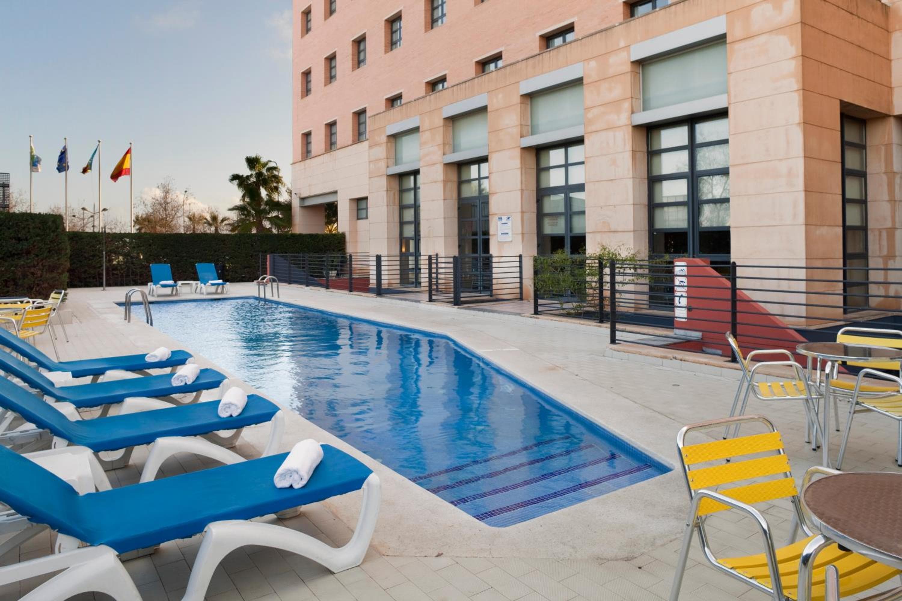 Holiday Inn Express Ciudad de las Ciencias by IHG