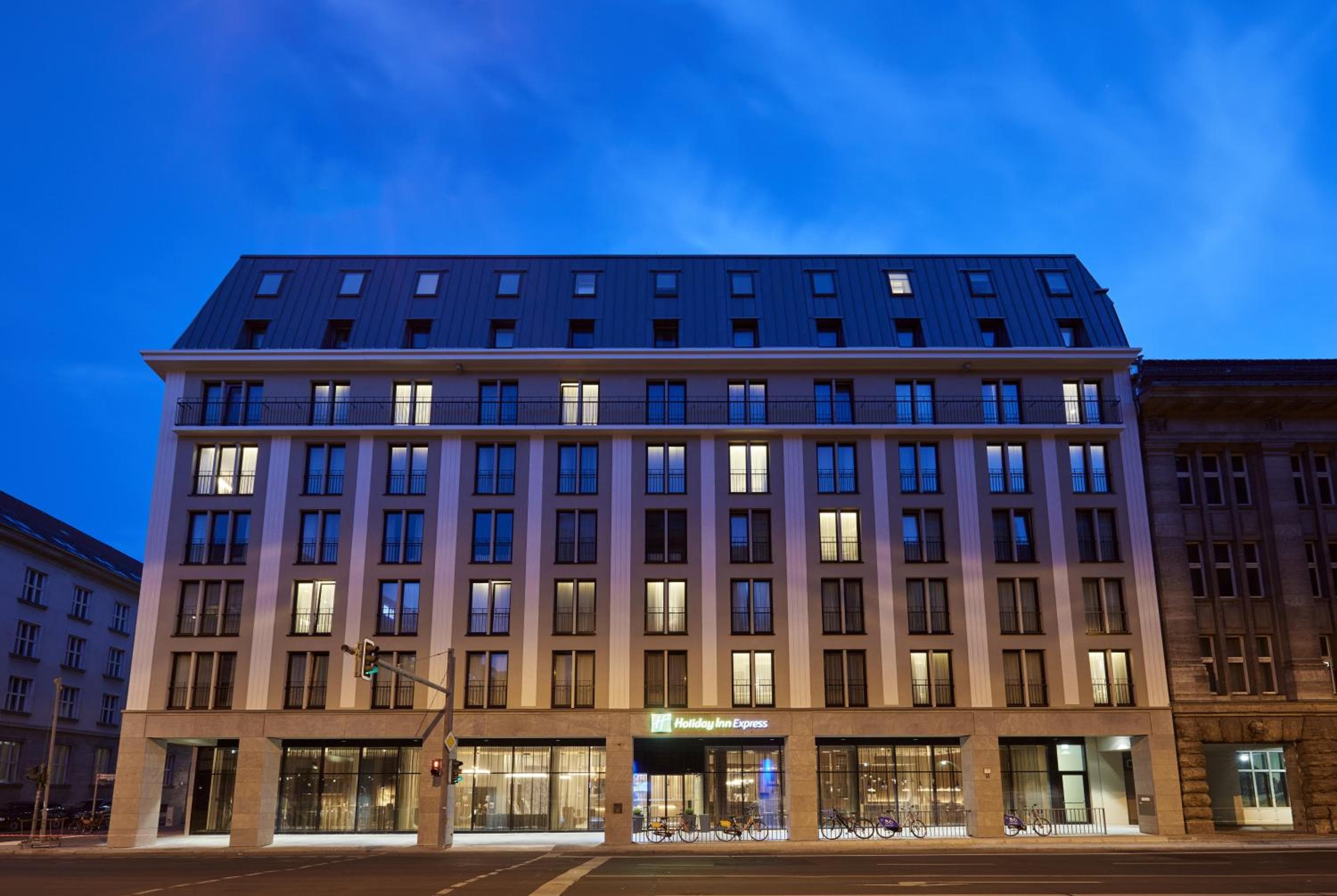Holiday Inn Express - Berlin - Alexanderplatz by IHG