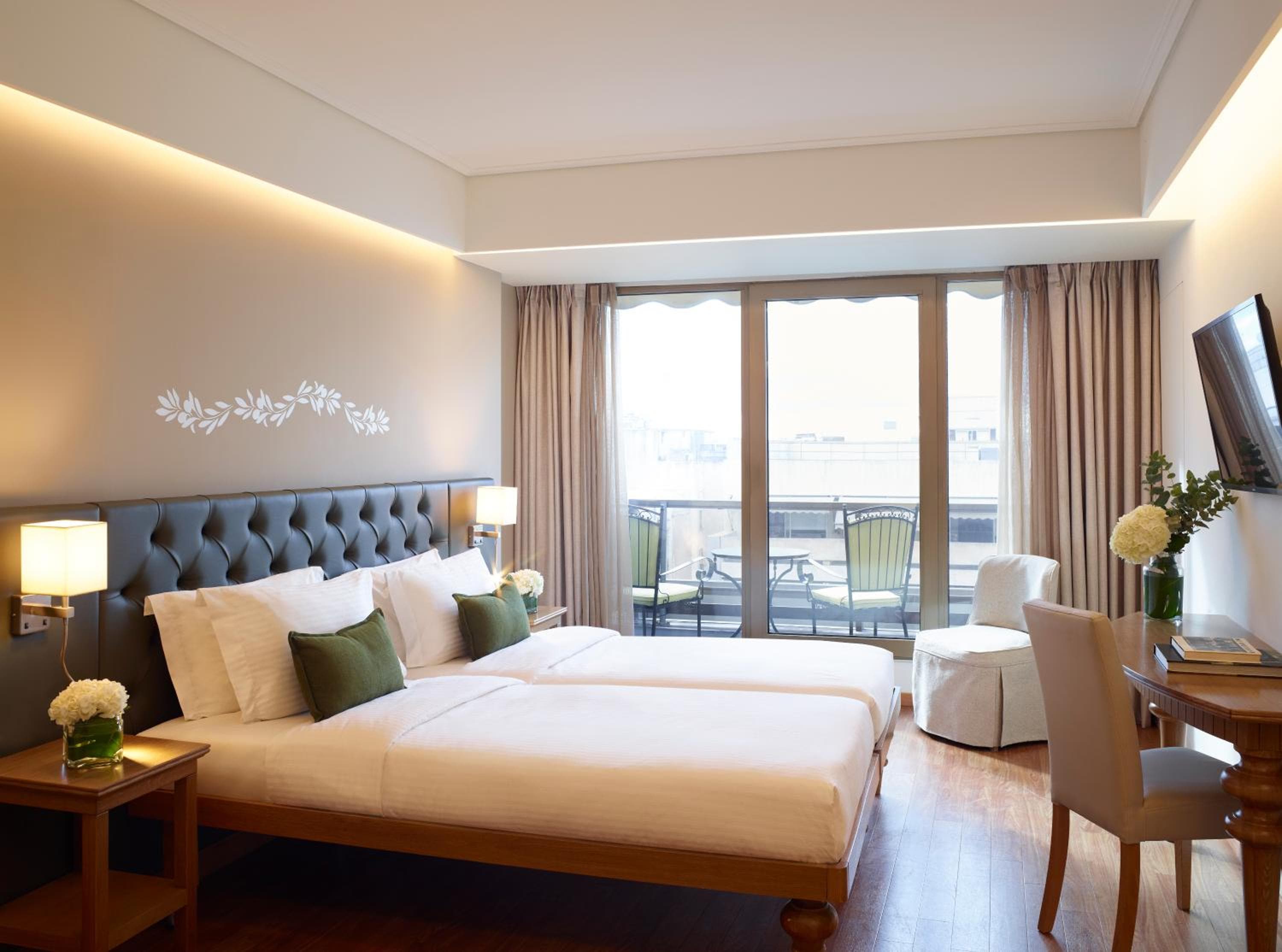 Titania Hotel