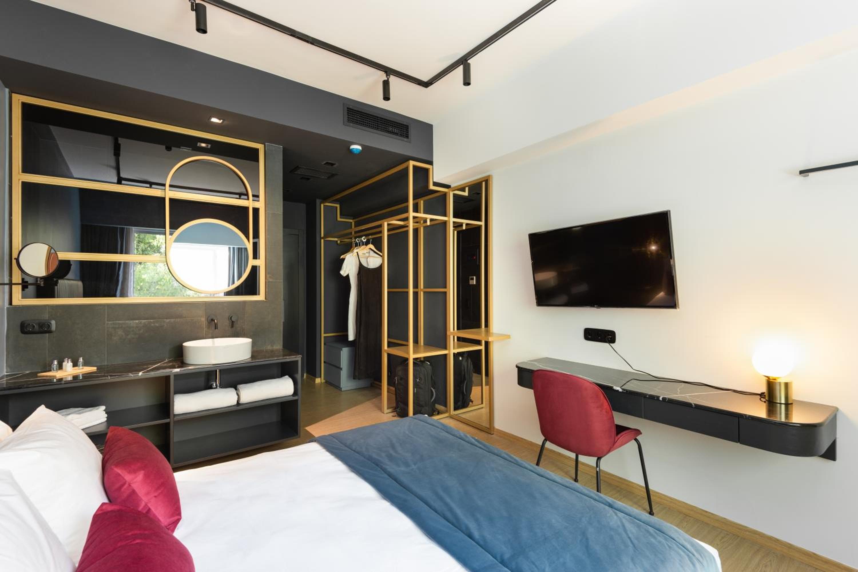 hotel room