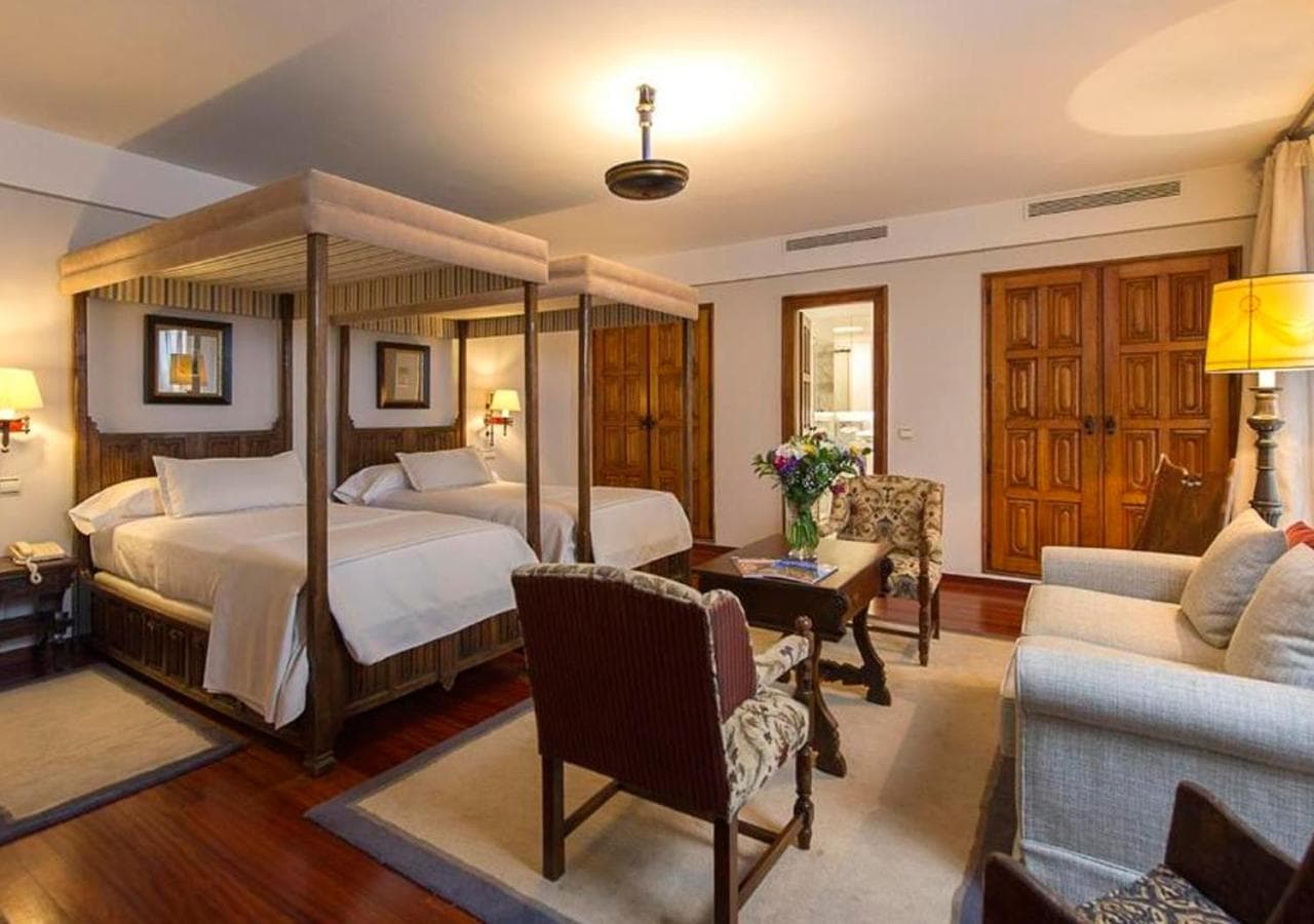 Parador de Santiago - Hostal Reis Catolicos