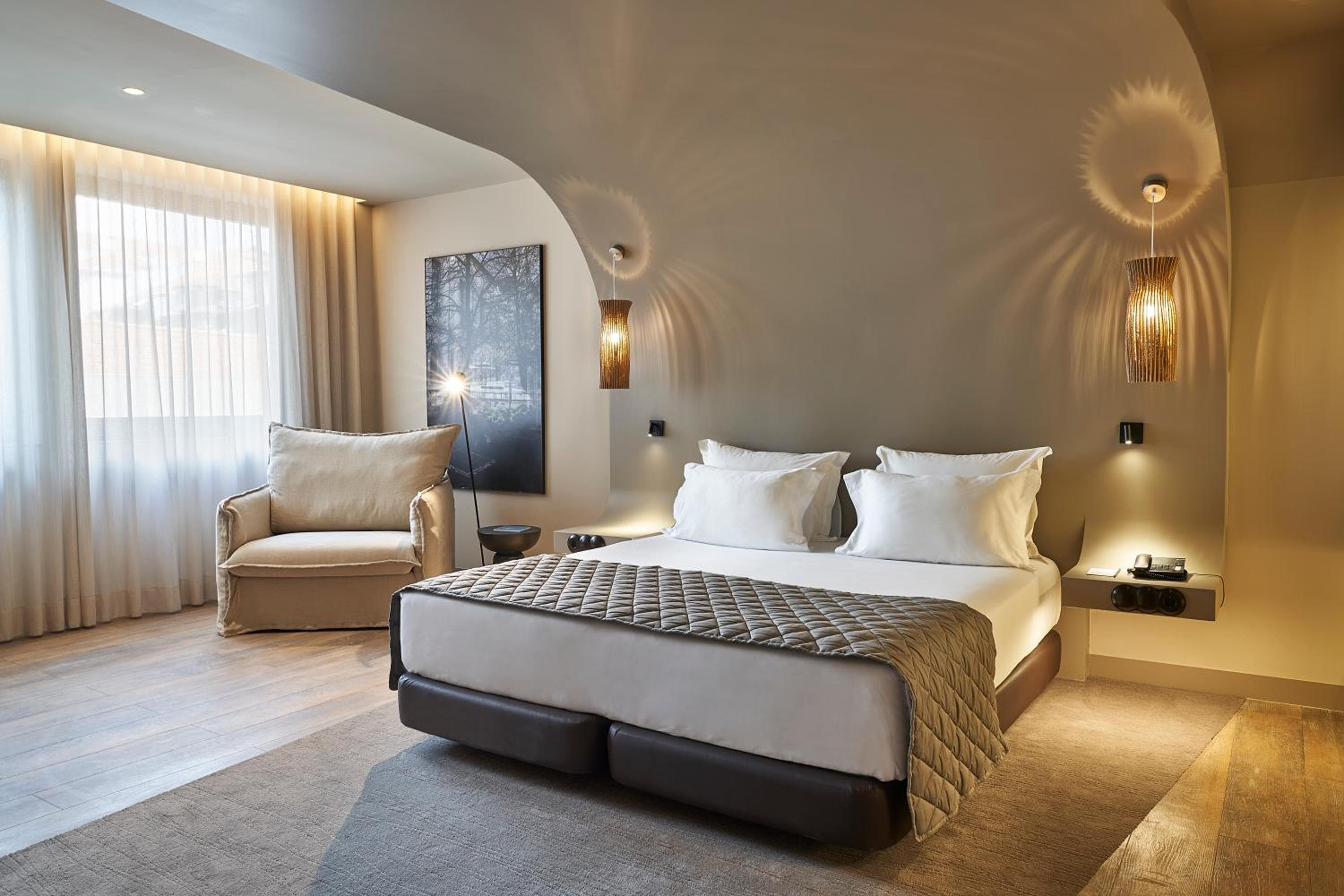 hotel room