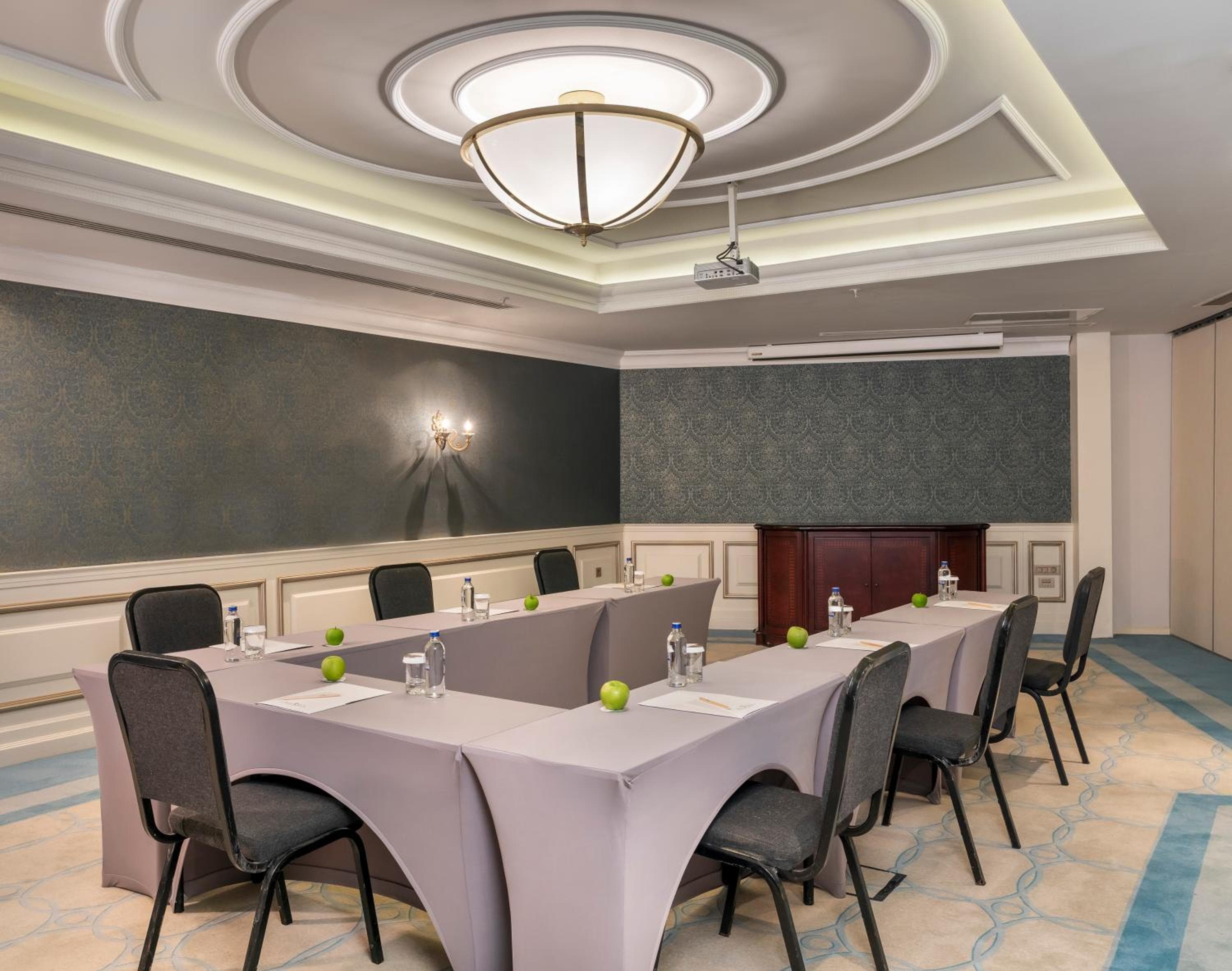 Rixos Pera Istanbul - Nickelodeon Play Access