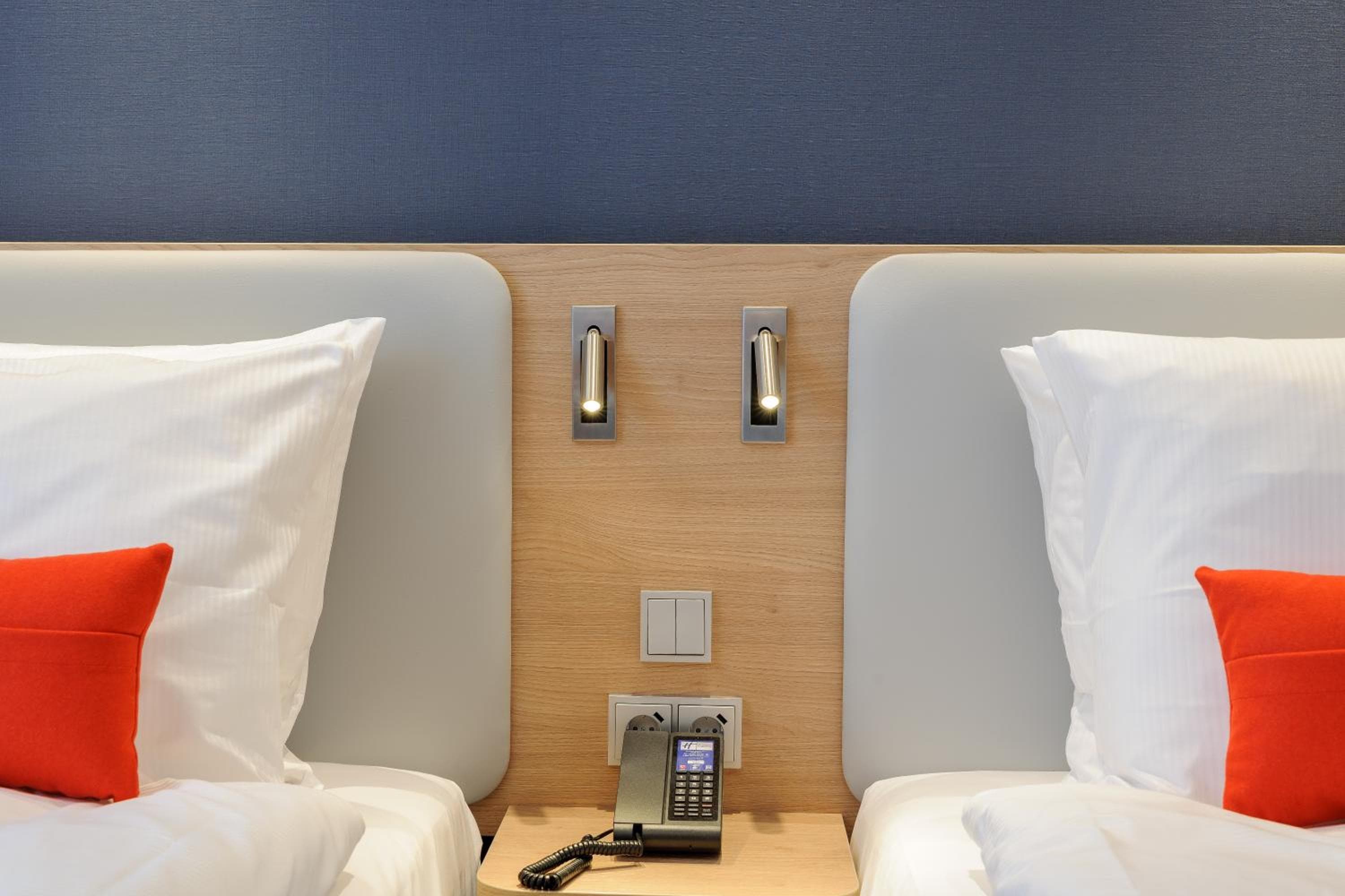 Holiday Inn Express - Berlin - Alexanderplatz by IHG
