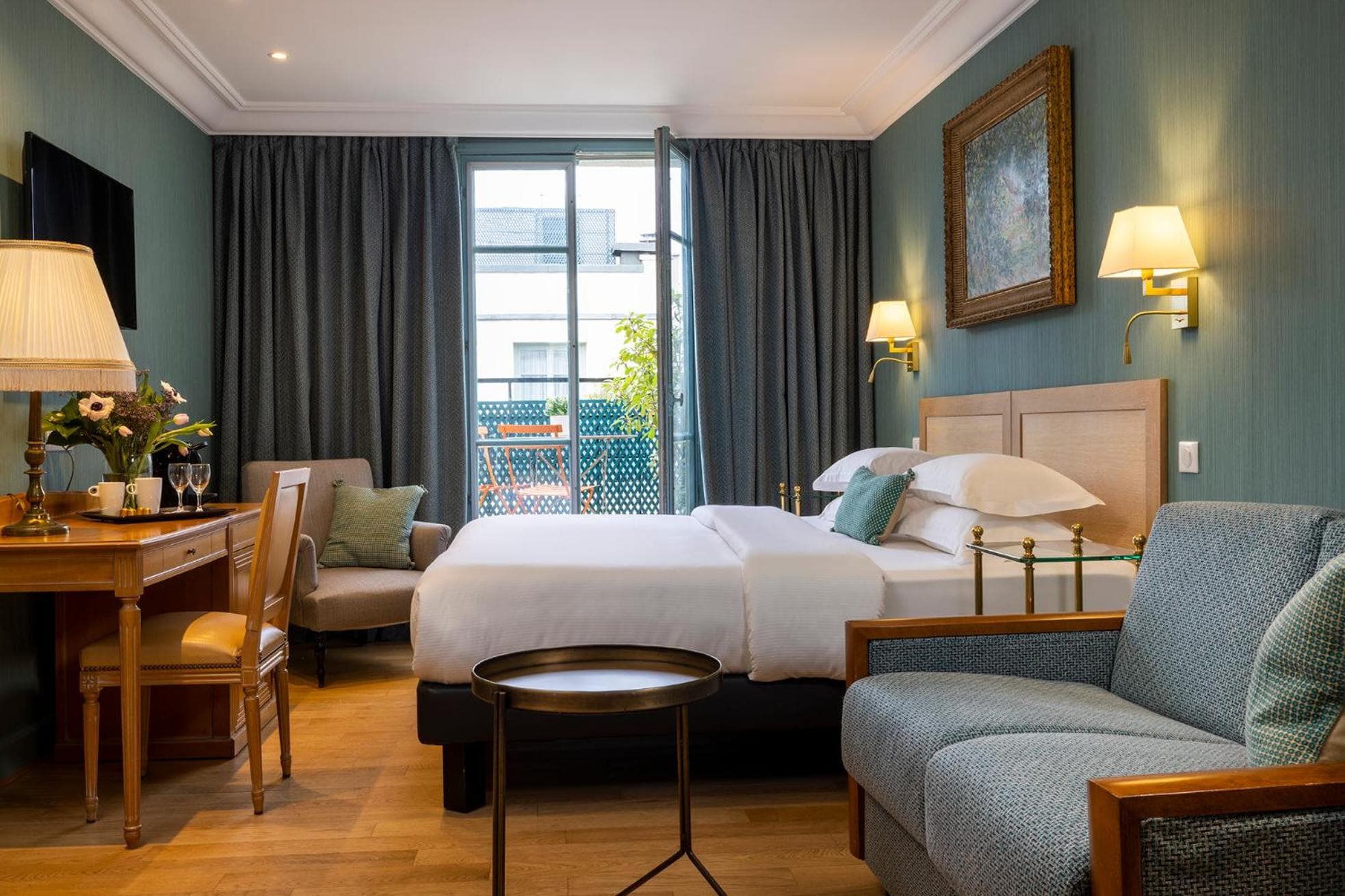 hotel room