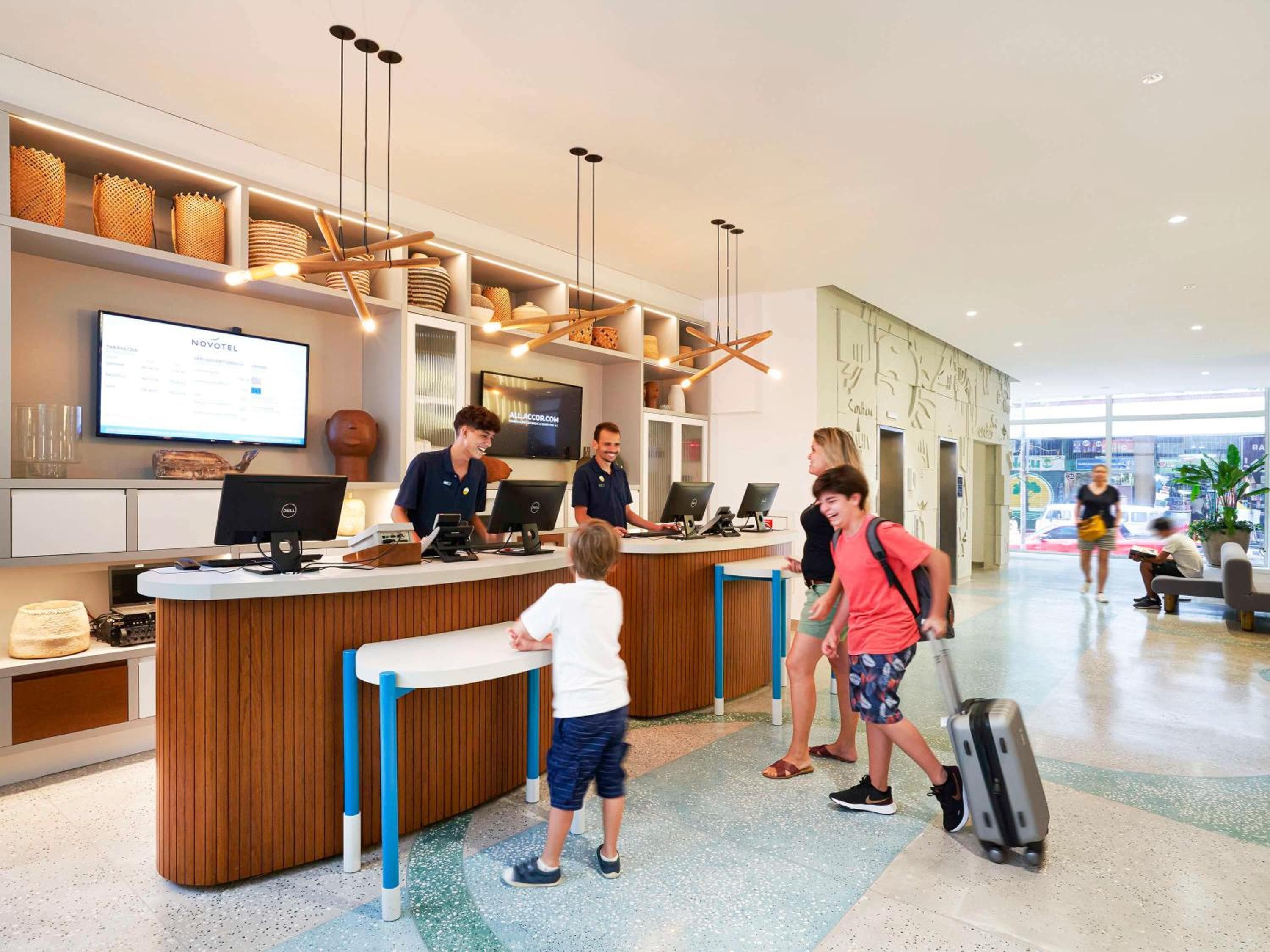 recepcion & lobby