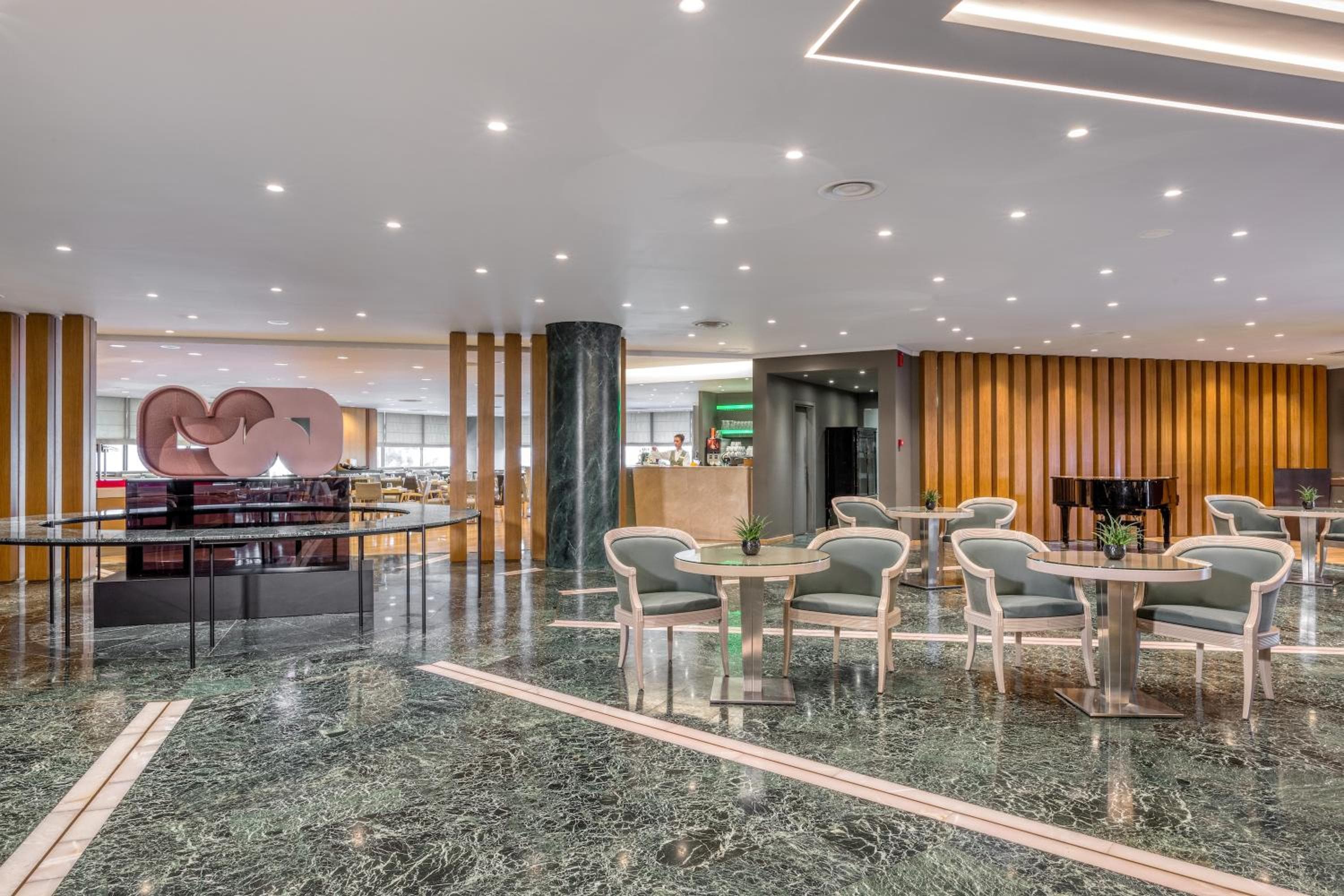 Divani Caravel