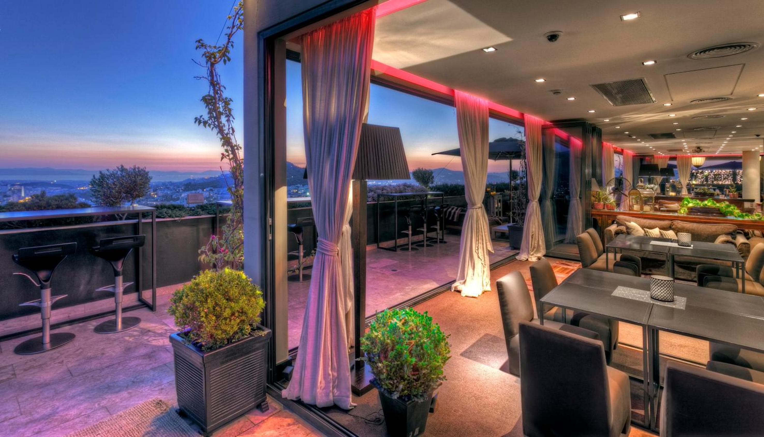 President Hotel Athens