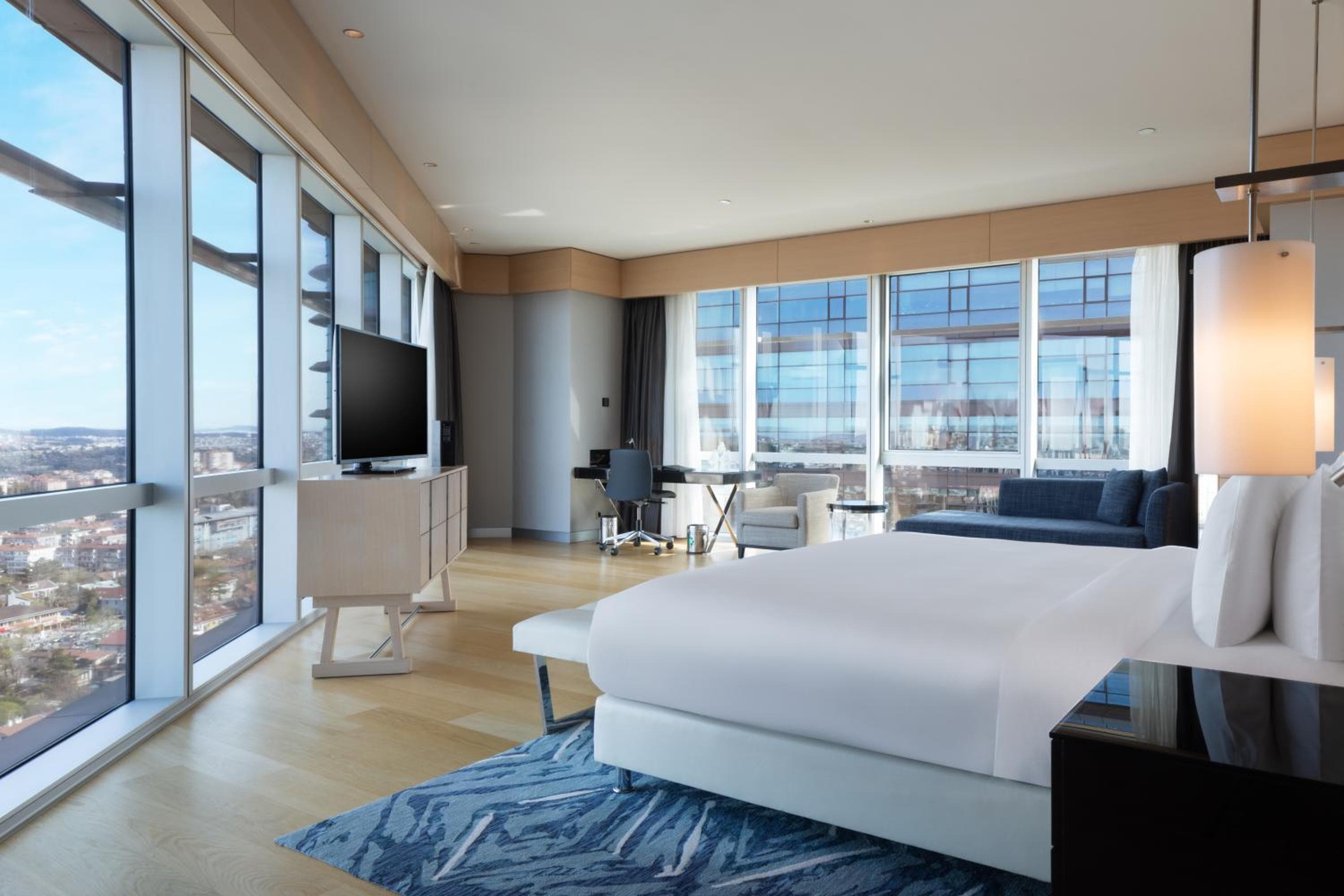 Wyndham Grand Istanbul Levent Hotel & Conference Center
