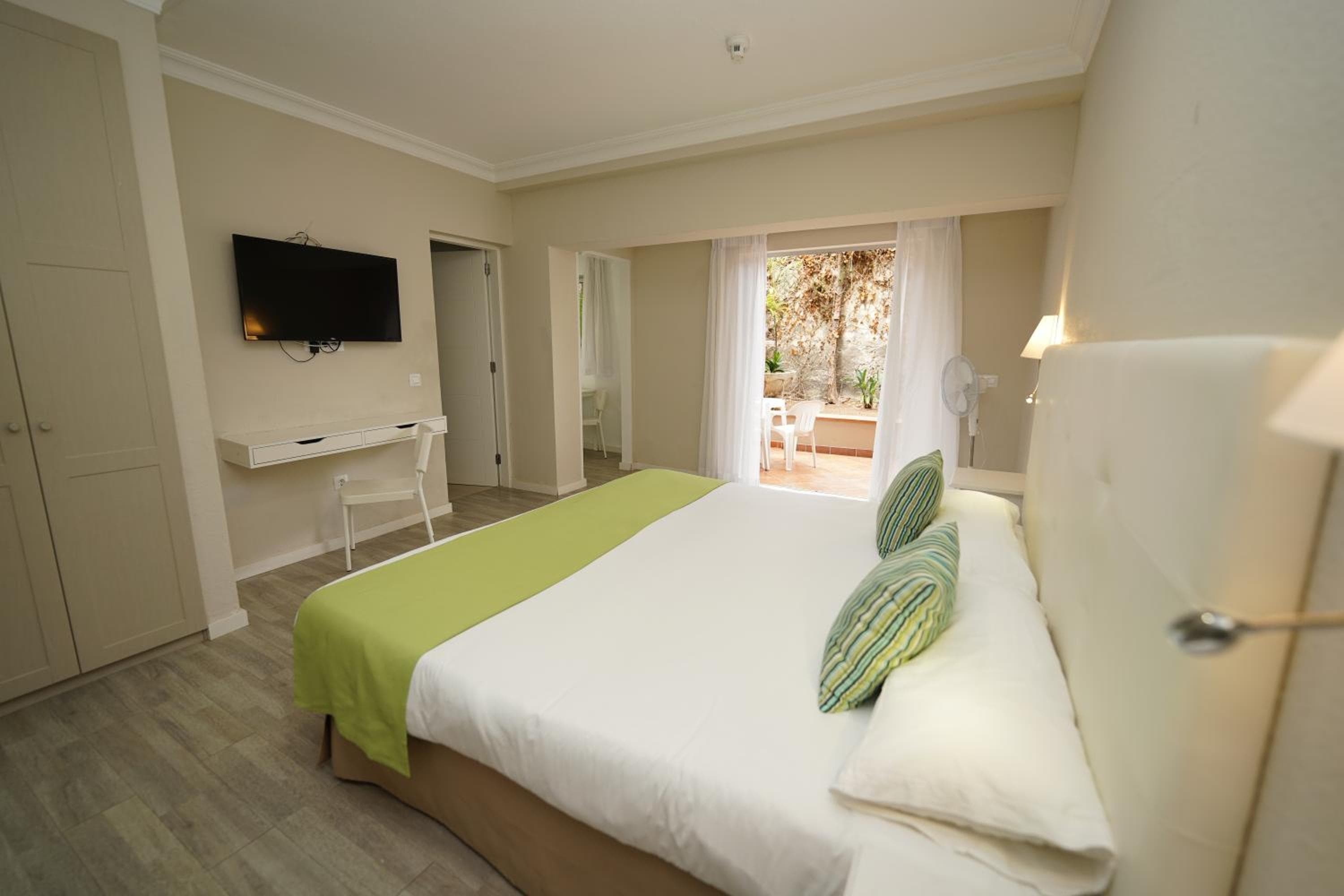 Hotel RF San Borondon