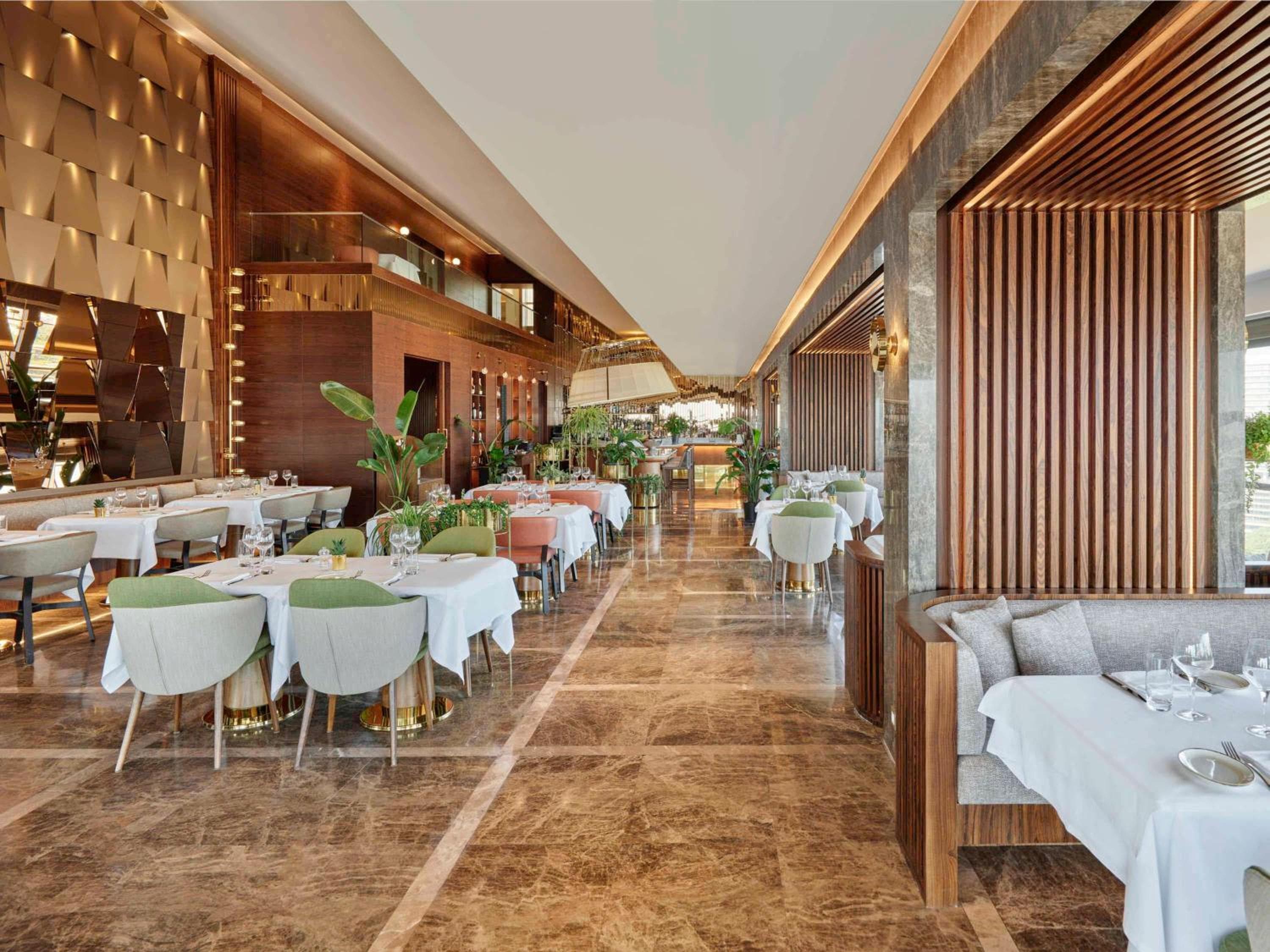 Mövenpick Hotel Istanbul Bosphorus