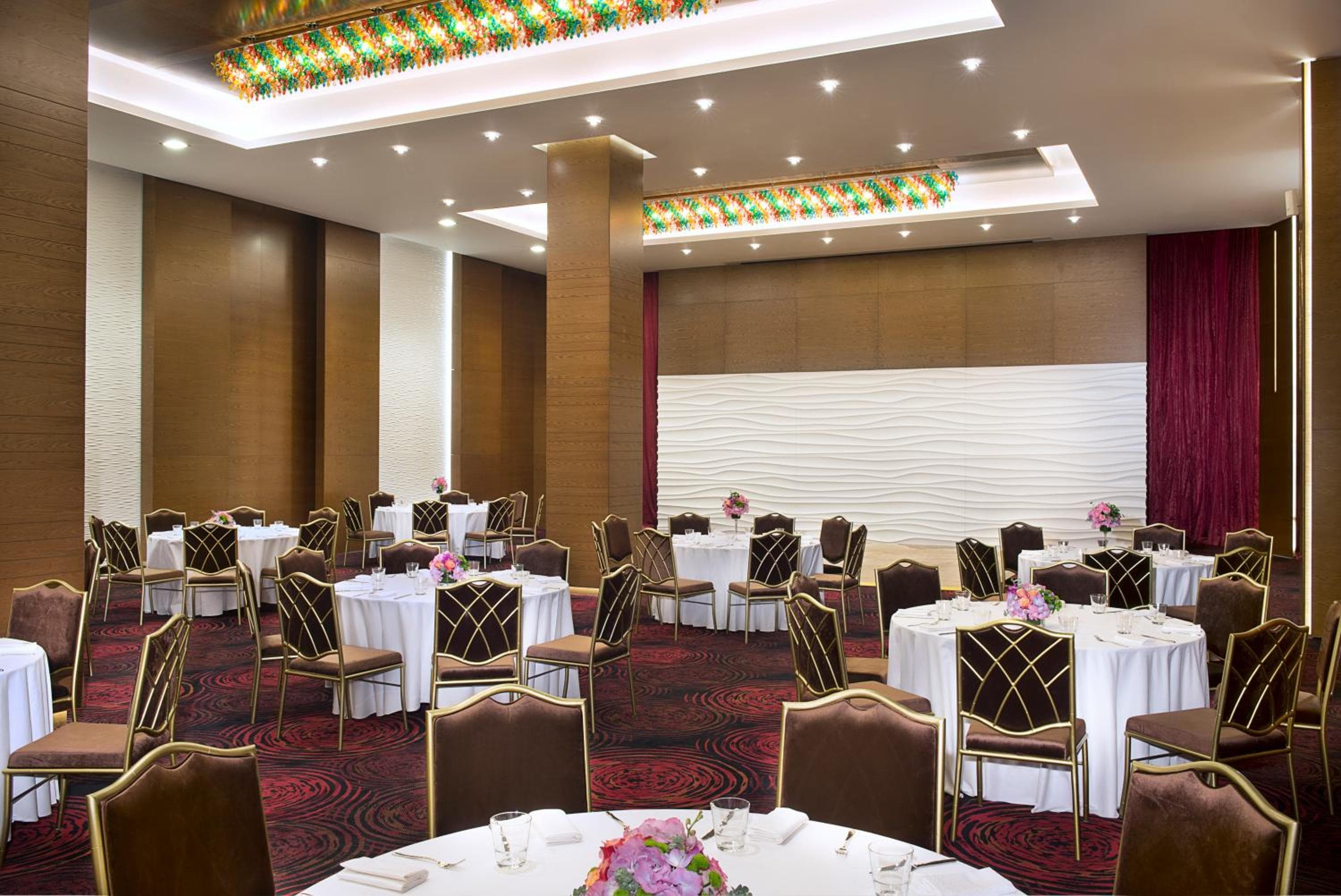 Atana Hotel