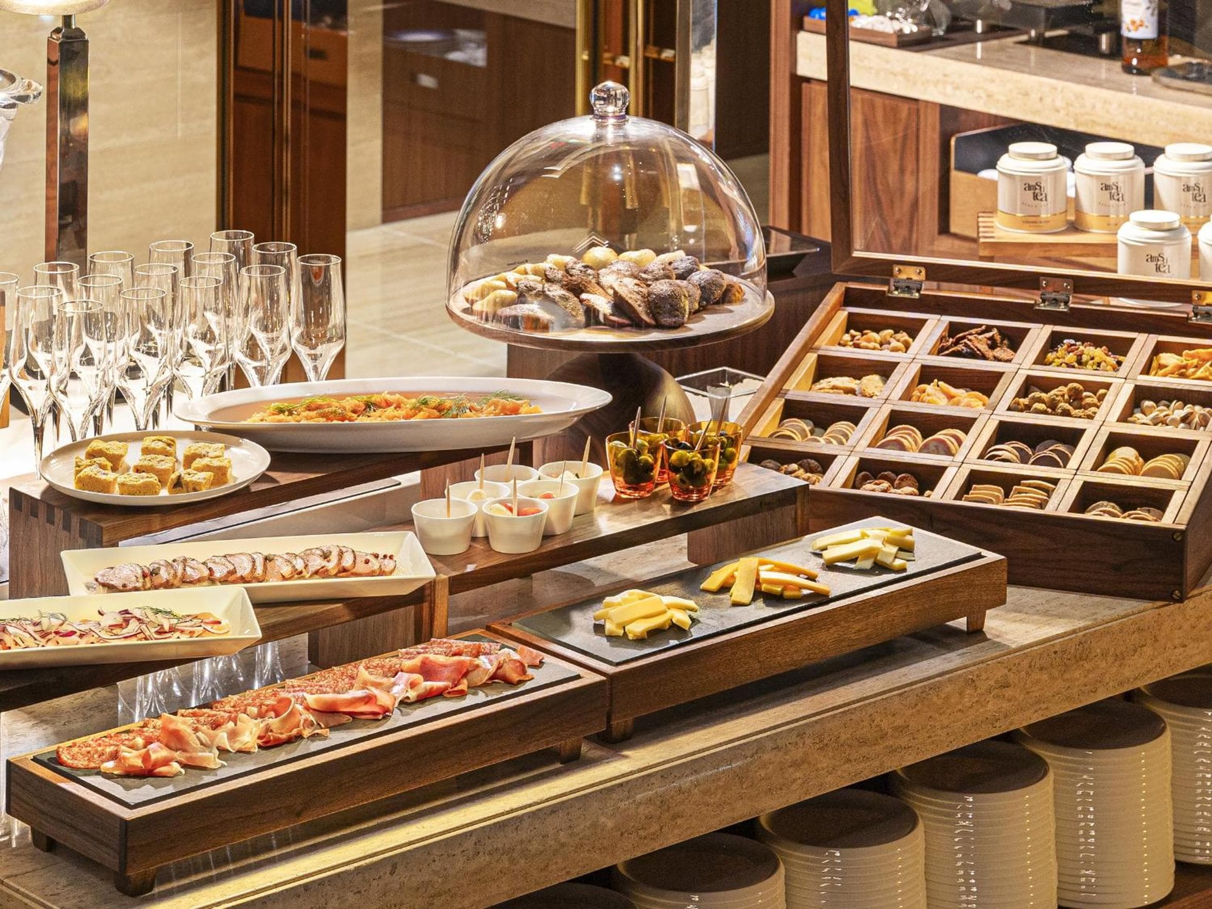 Candeo Hotels Osaka The Tower