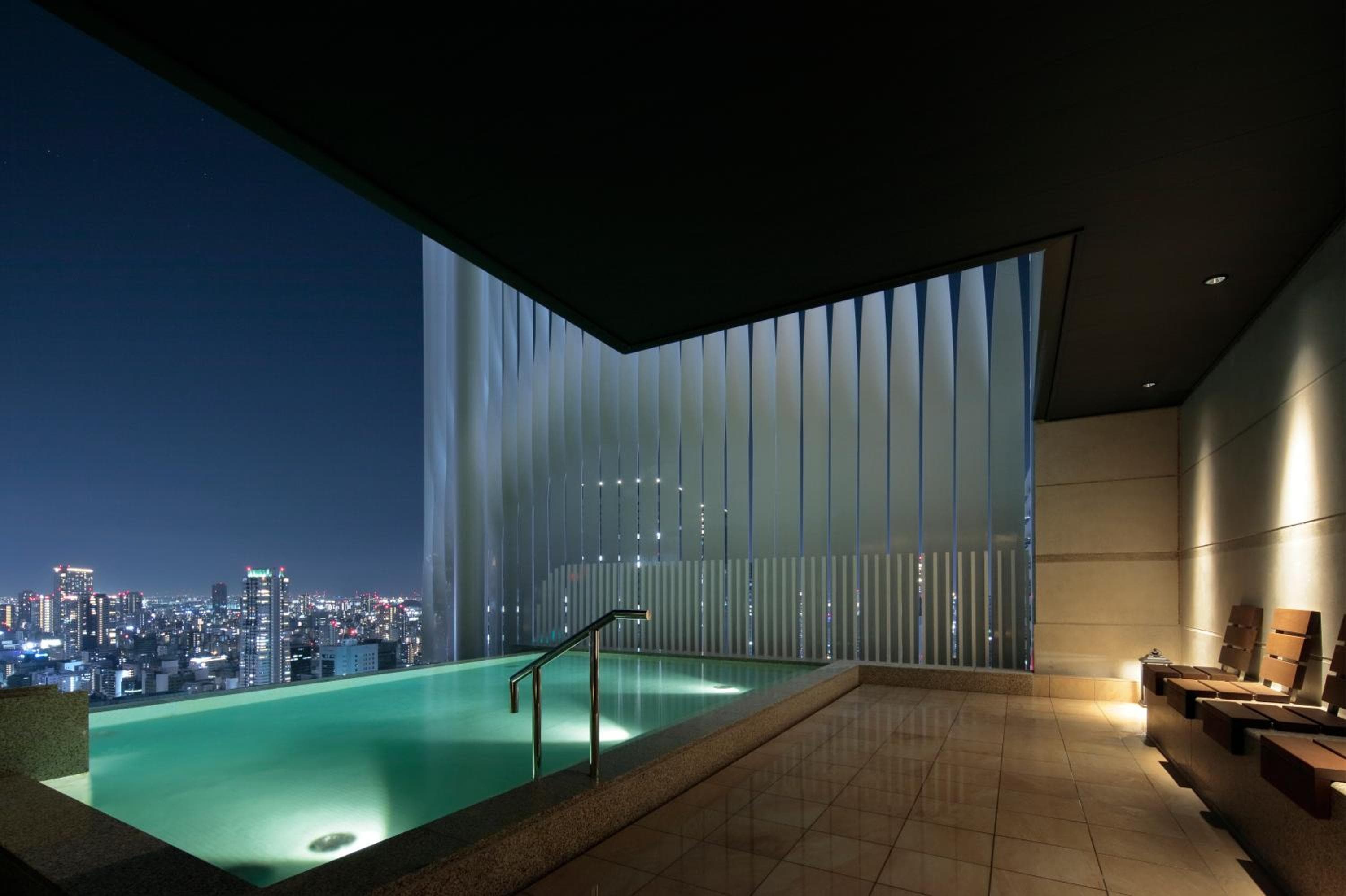 Candeo Hotels Osaka The Tower