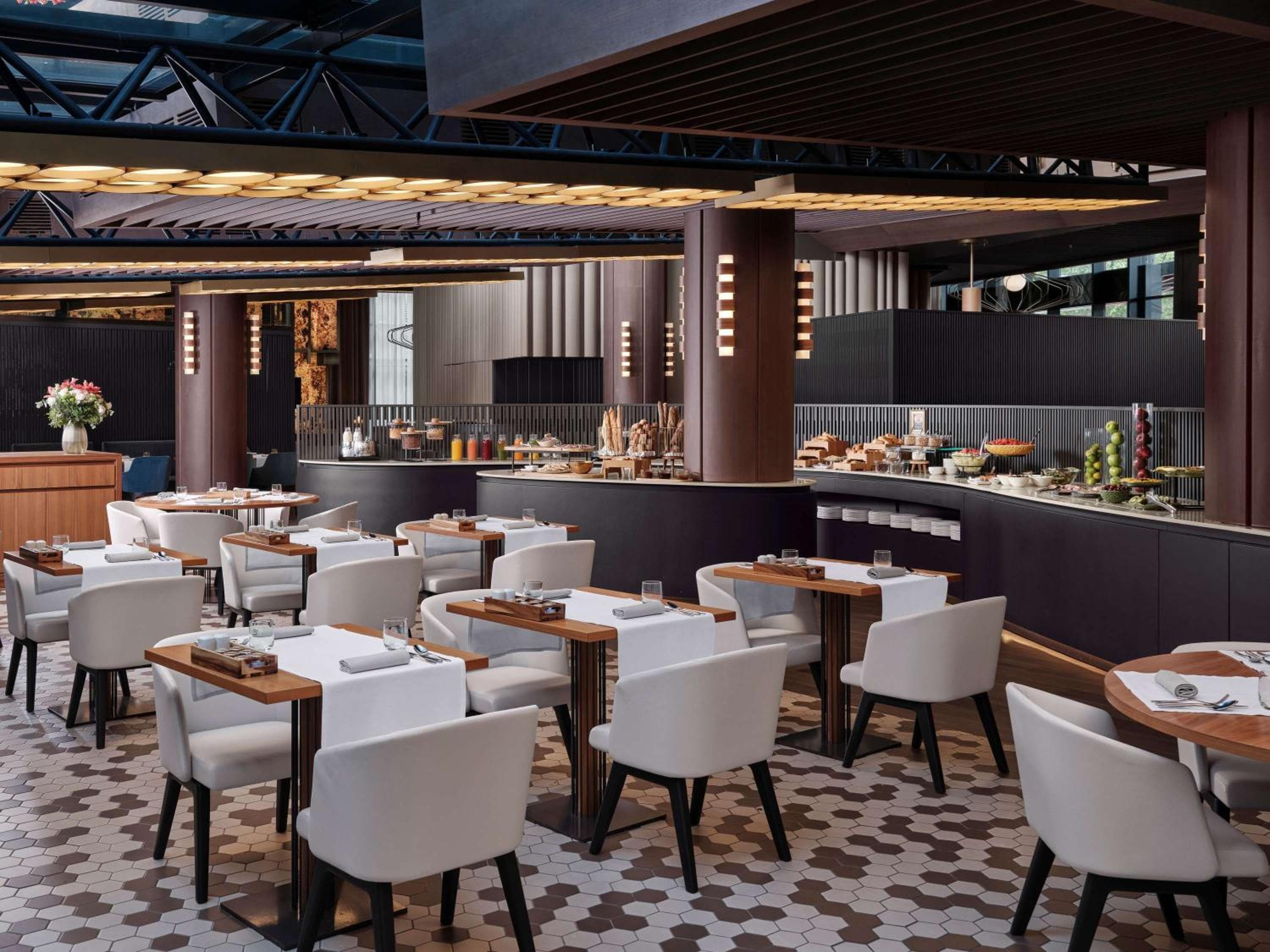 Sofitel Barcelona Skipper
