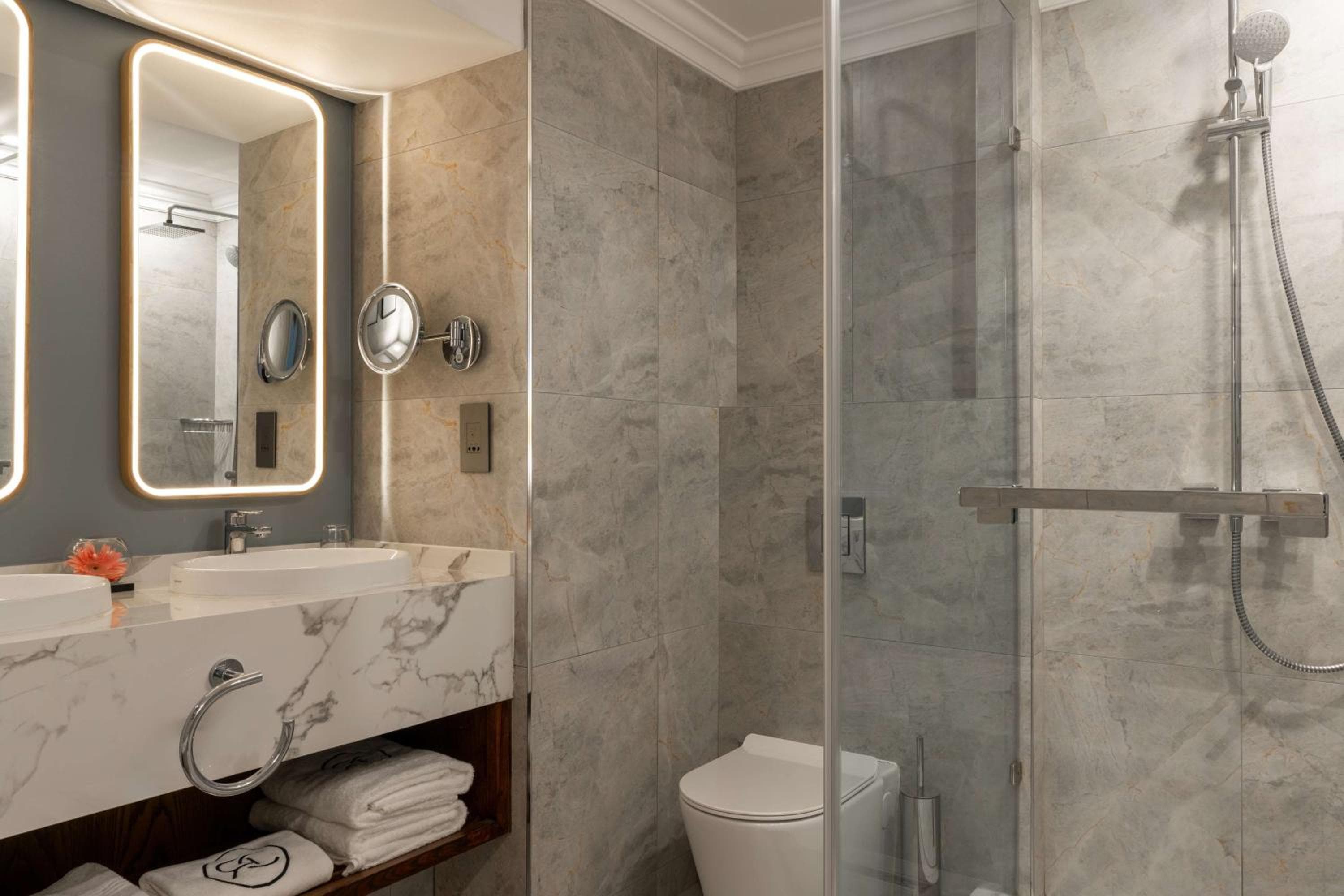 Radisson Collection Hotel, Waterfront Cape Town