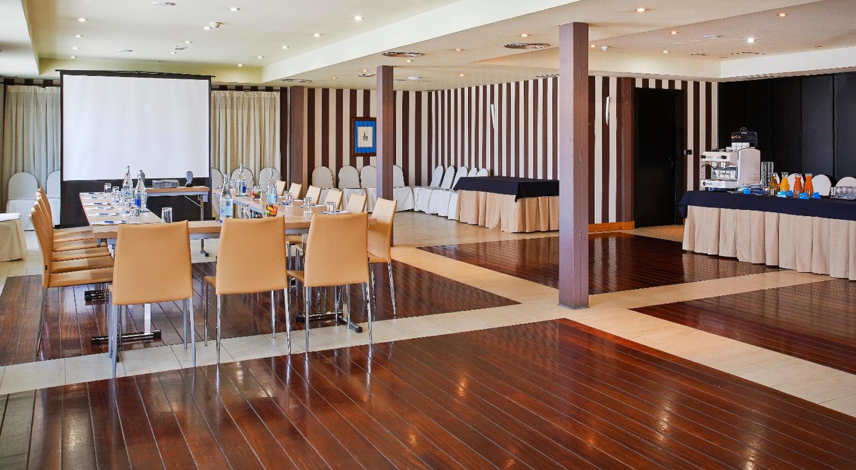 Abba Euskalduna Hotel