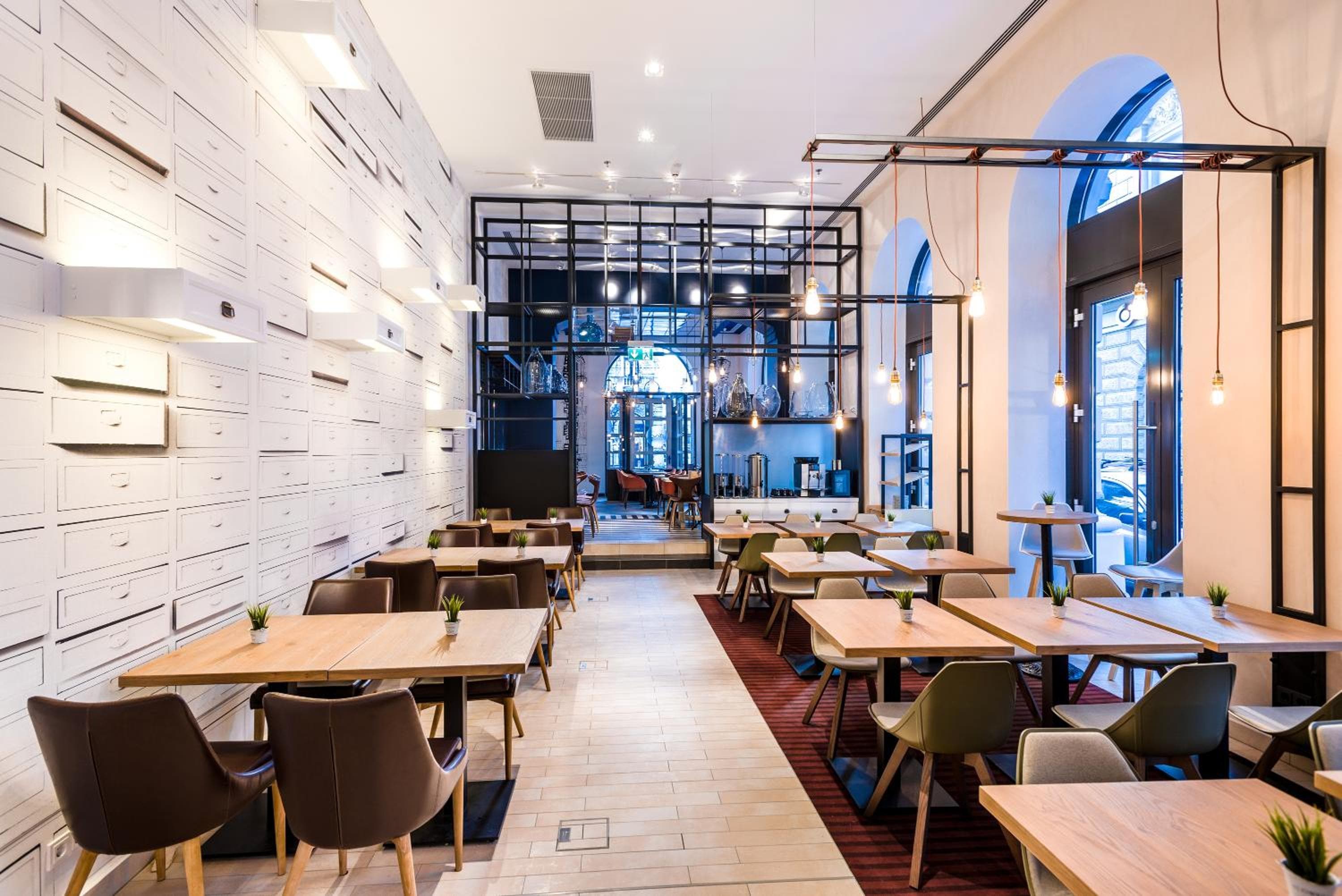 Hotel Moments Budapest by Continental Group