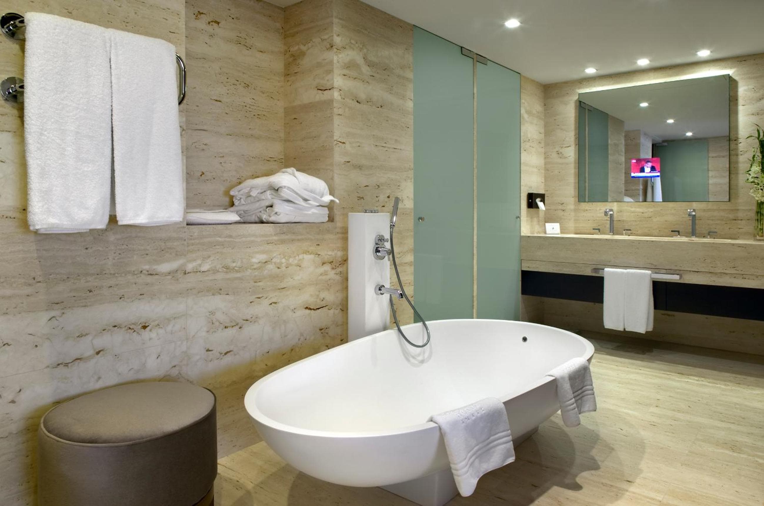 Porto Palácio Hotel by The Editory