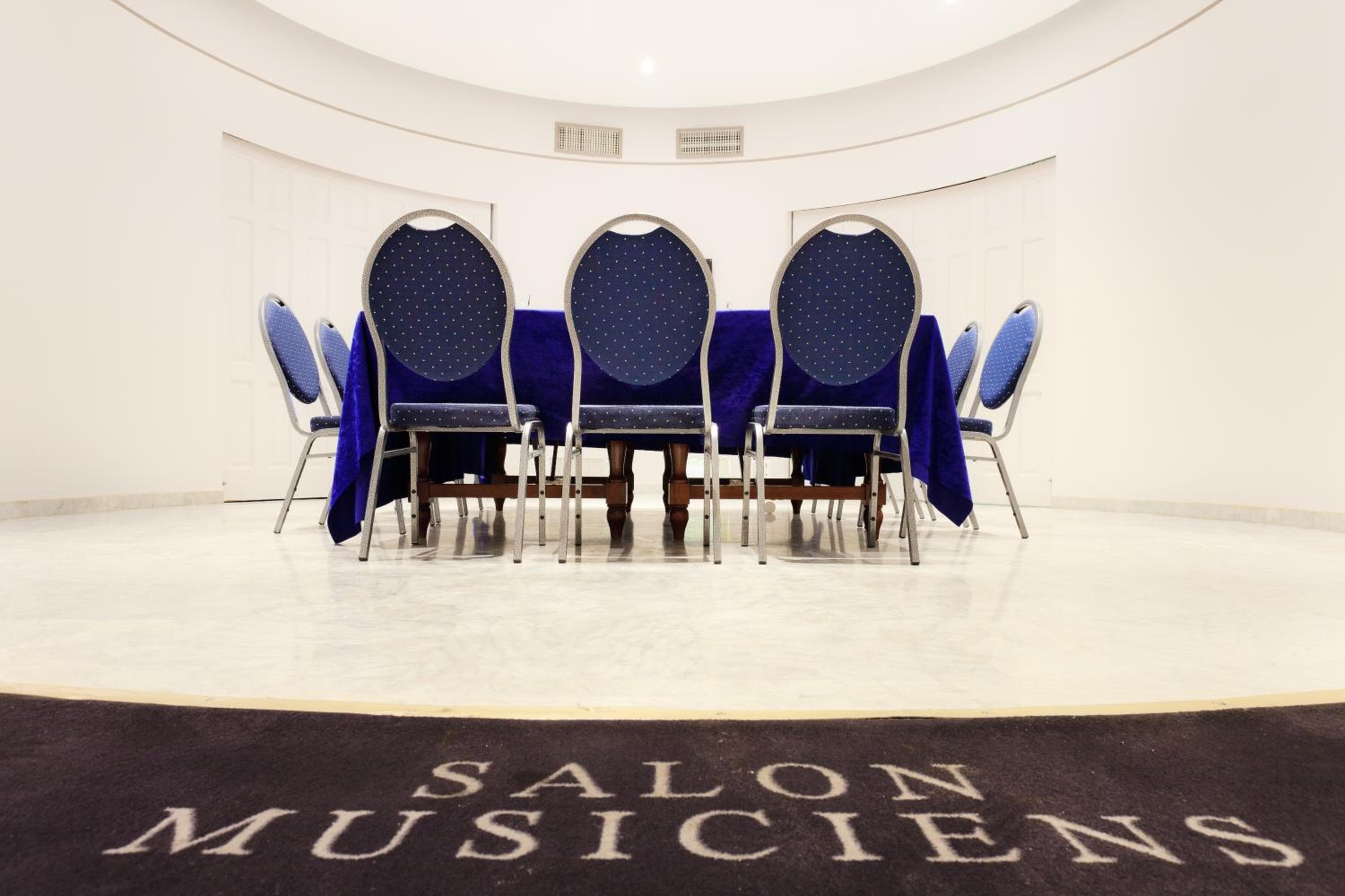 meeting & event spaces