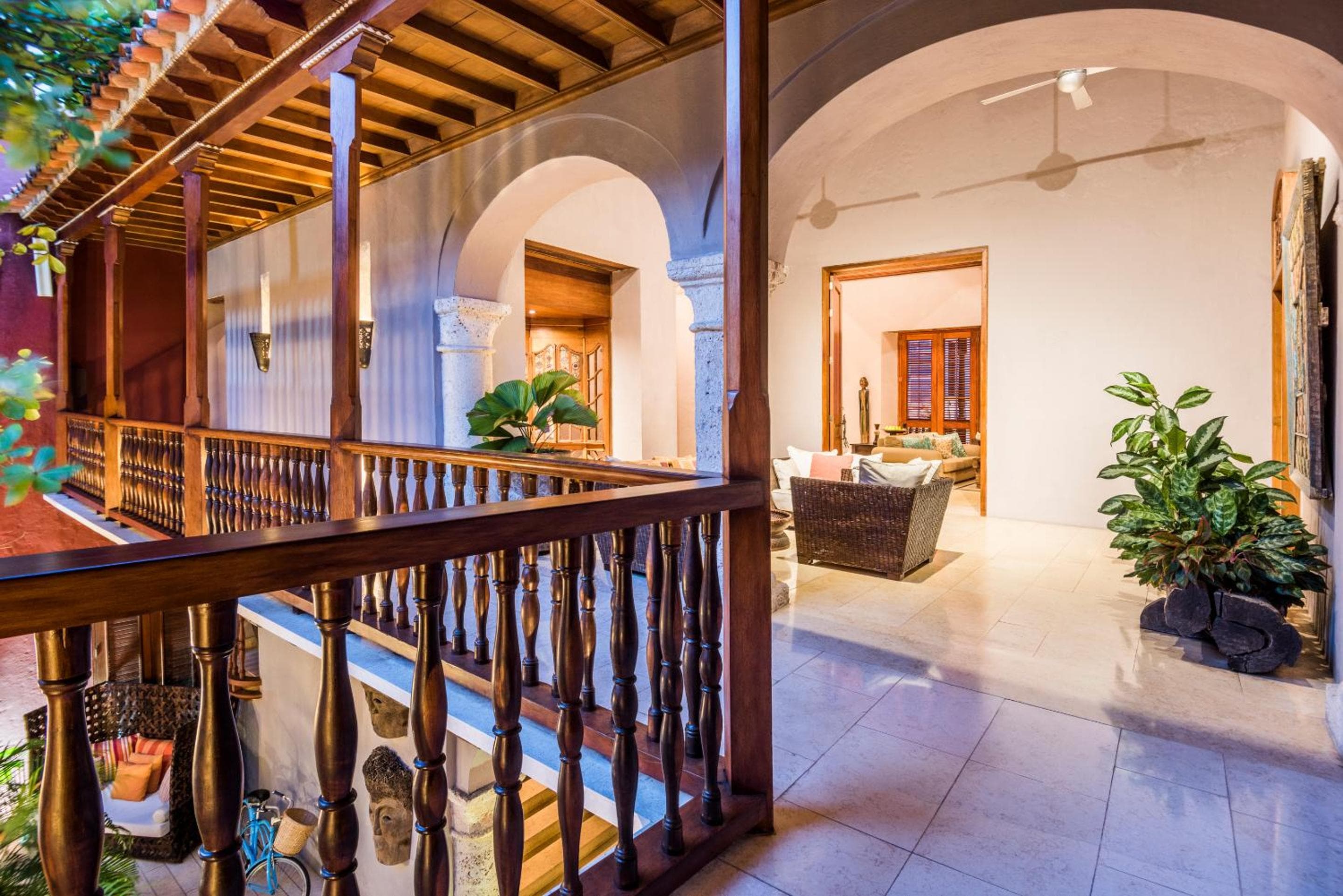 Ananda Hotel Boutique