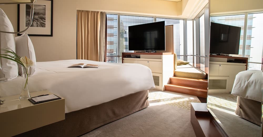 Jumeirah Emirates Towers Dubai