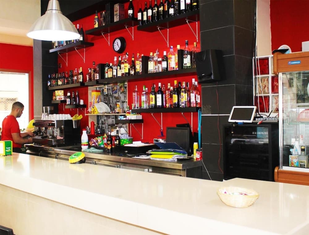 Hostal Alcaravaneras - Adults Only