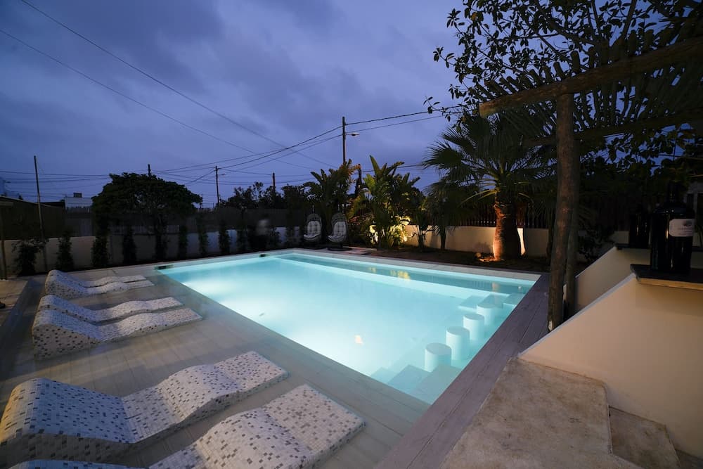 PAIISE Hotels