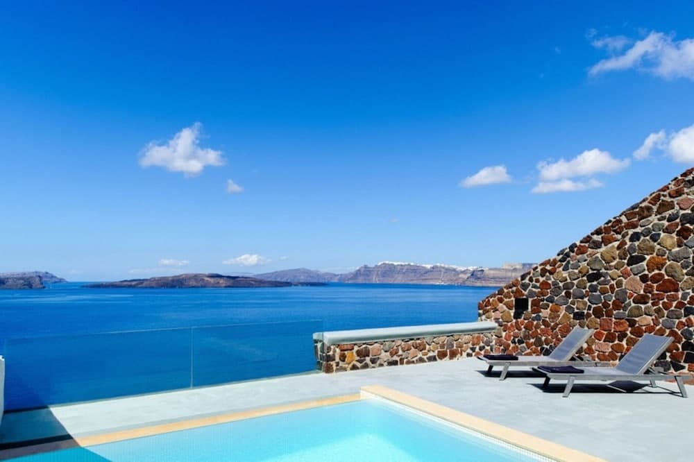 Grand Ambassador Santorini Hotel