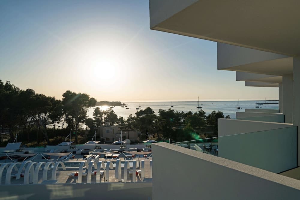 Hotel THB Naeco Ibiza - Adults Only