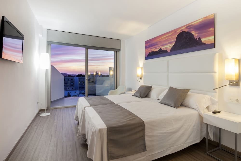 Axel Beach Ibiza - Adults Only