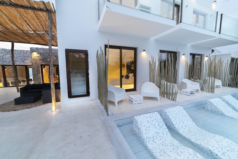 PAIISE Hotels