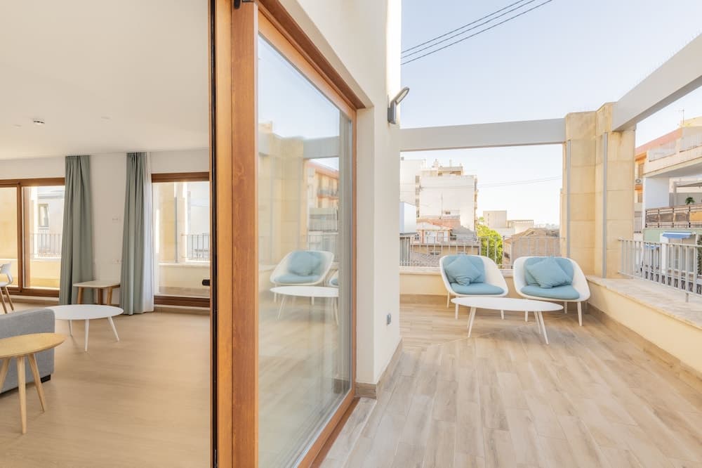 balance & terrace