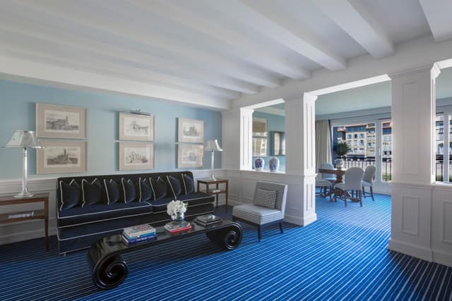 Suite with River View · photo 8