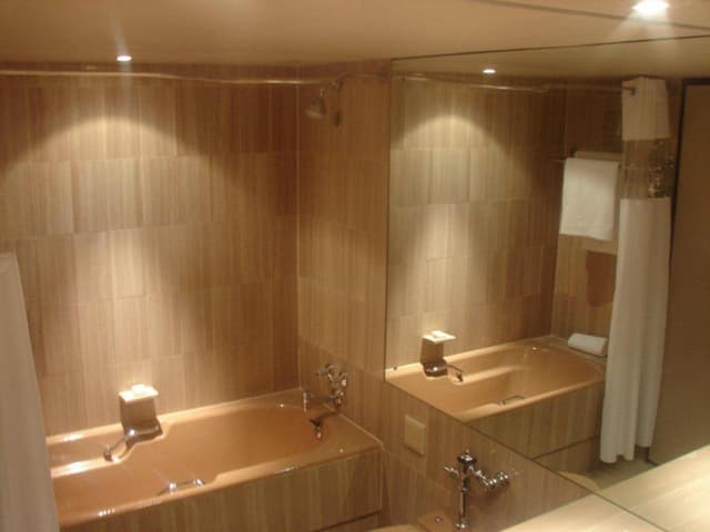 Double Room with Two Double Beds - Smoking · foto 3