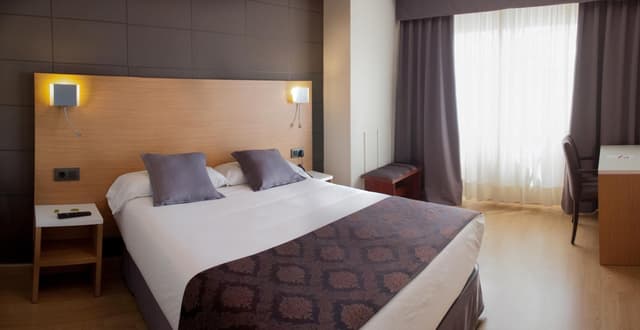 Double or Twin Room · photo 1