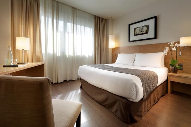 Double or Twin Room · photo 1