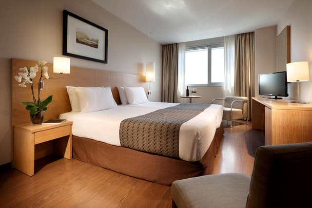 Double or Twin Room · photo 2