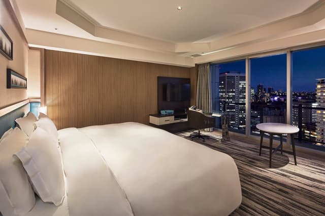 Panoramic King Room - Non-Smoking · photo 1