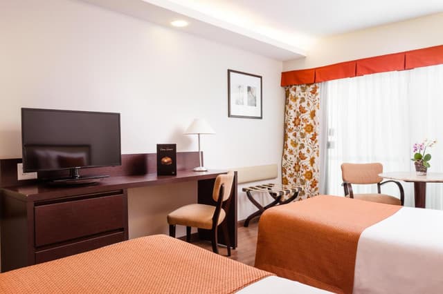 Classic Room with Side Sea View: · photo 3